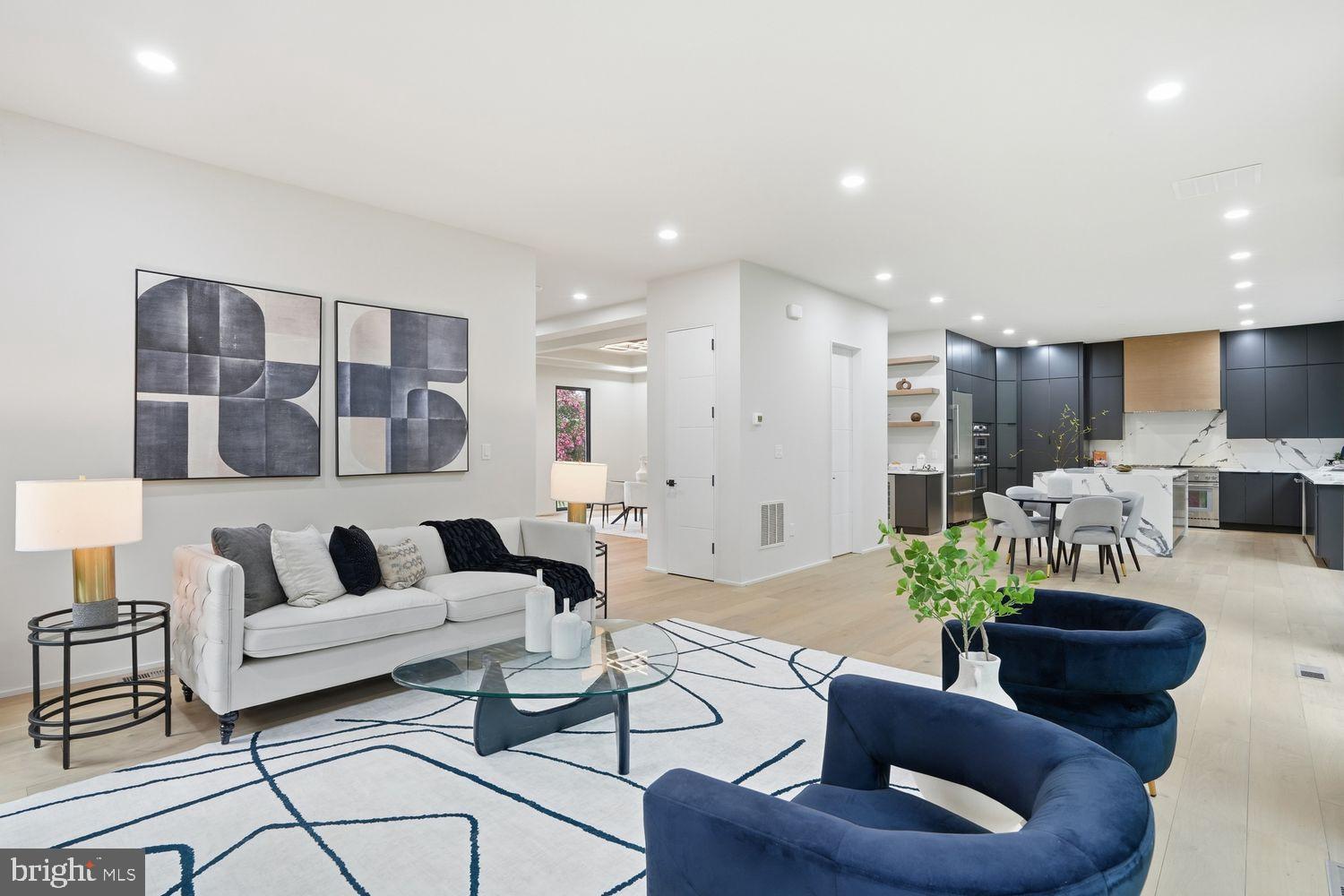 DUNN LORING WOODS - Residential