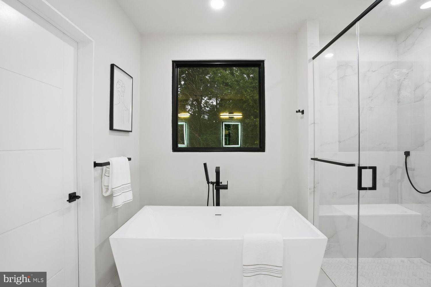 DUNN LORING WOODS - Residential