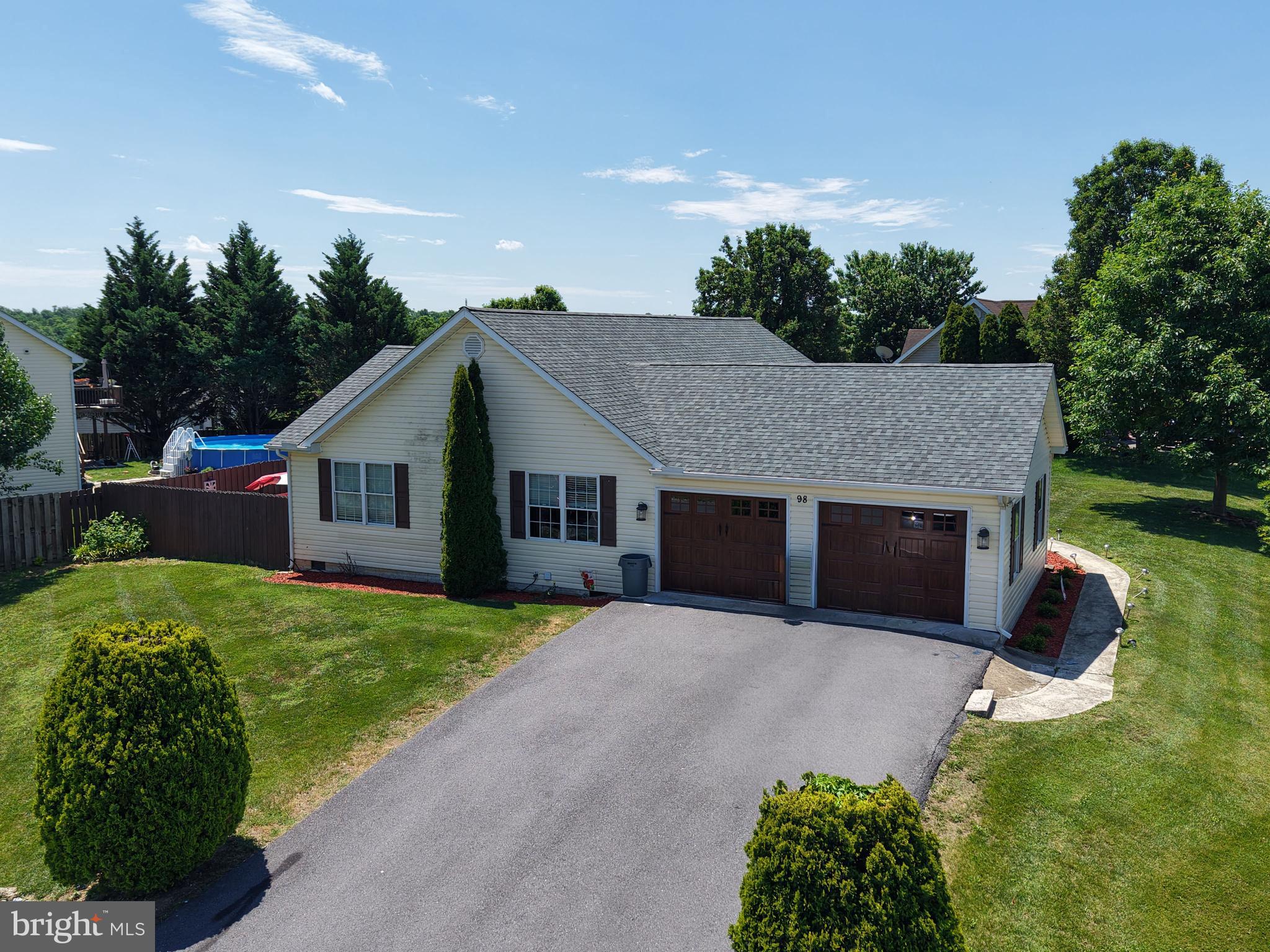 FORT HILL FARMS - Residential