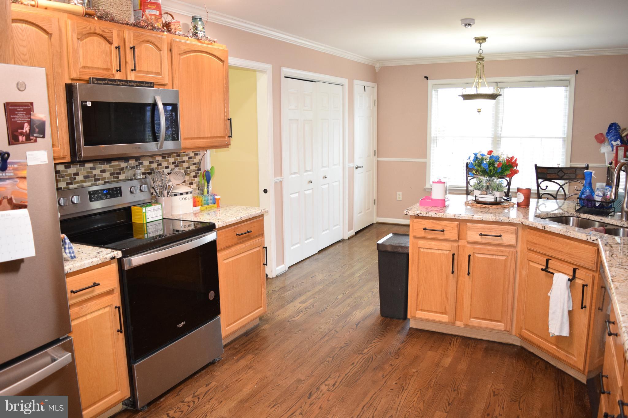 FORT HILL FARMS - Residential