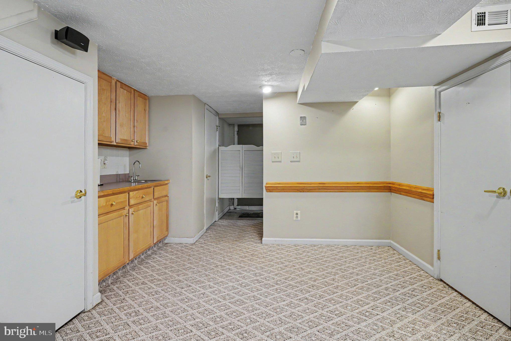 EASTFIELD - Residential