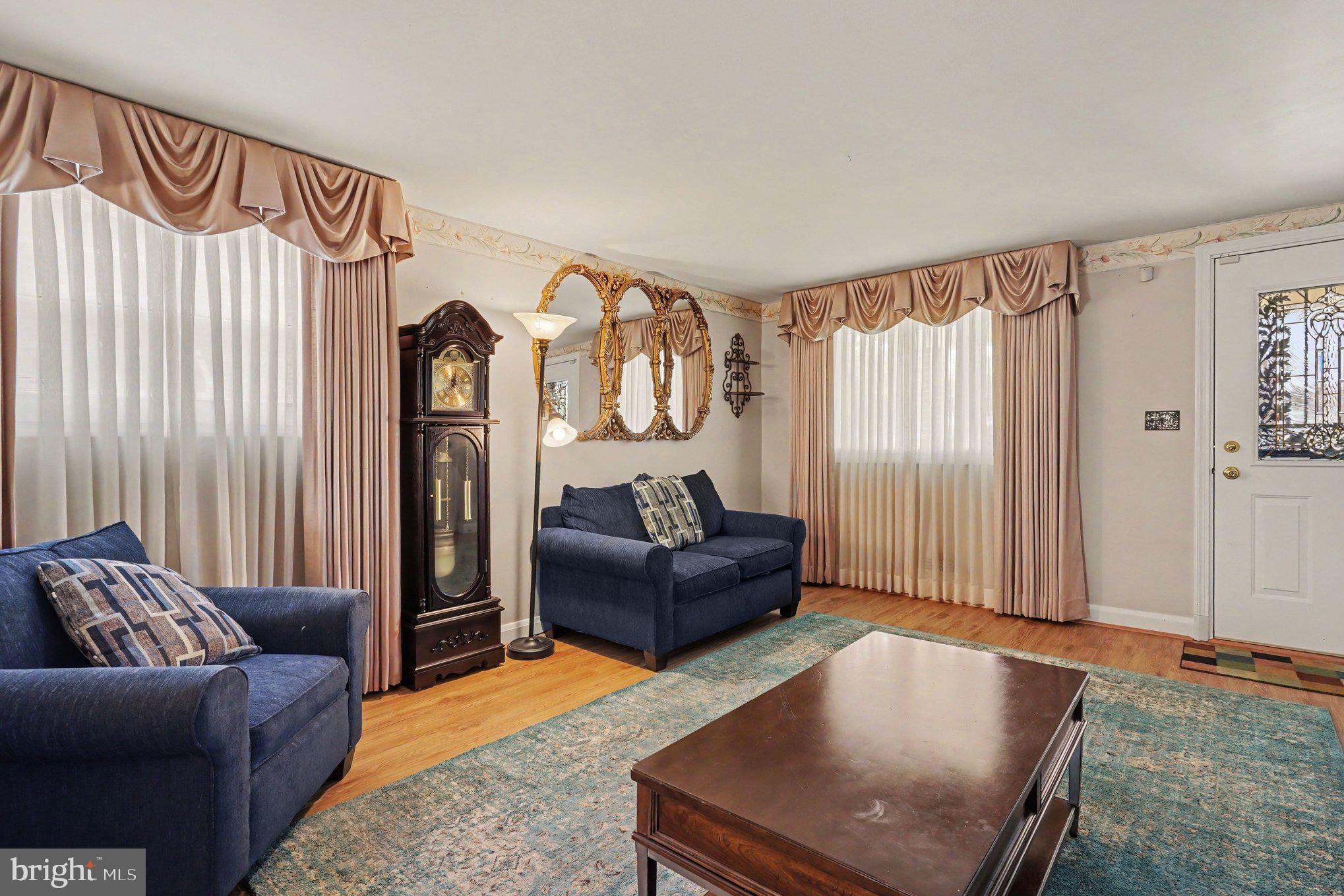 EASTFIELD - Residential