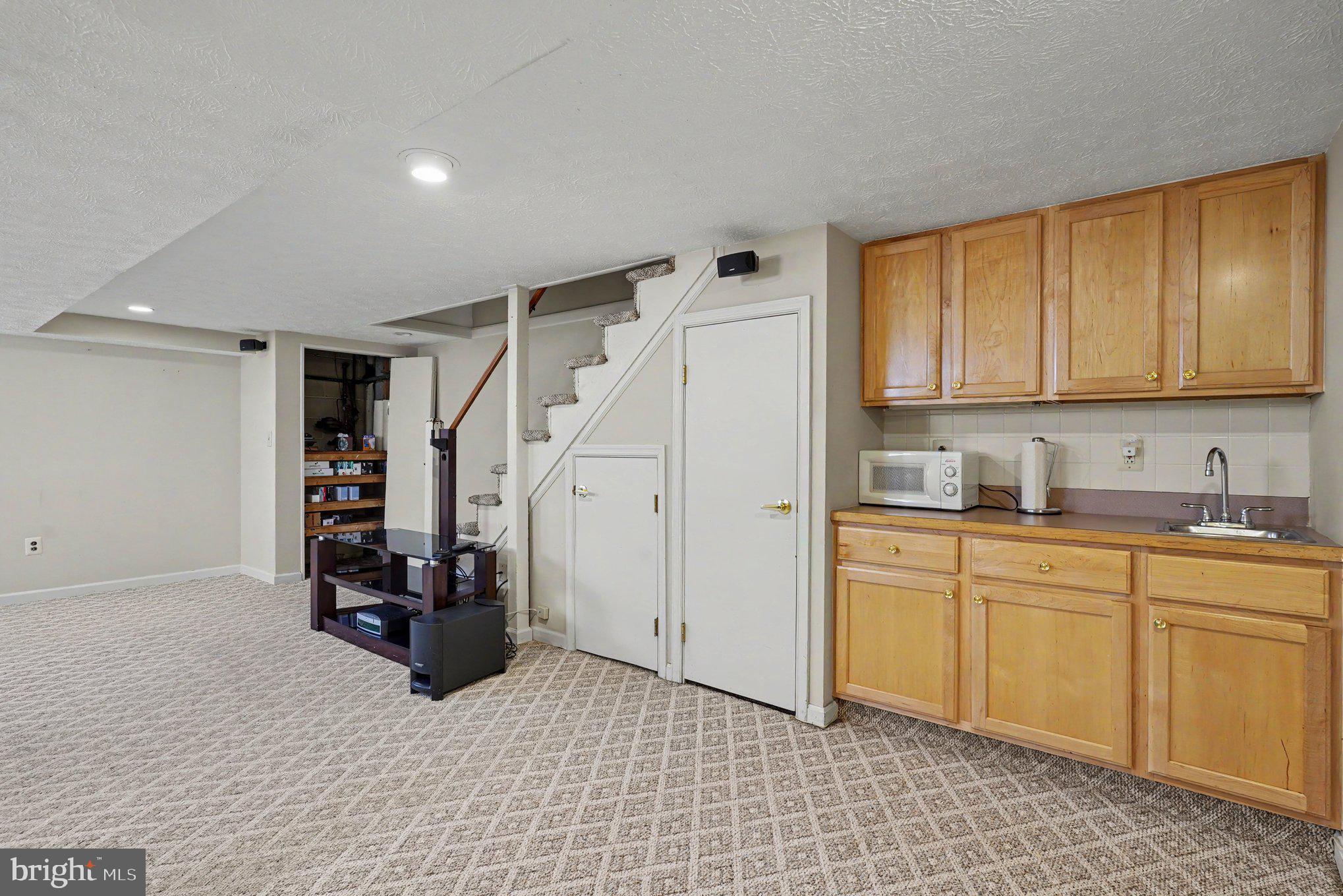 EASTFIELD - Residential