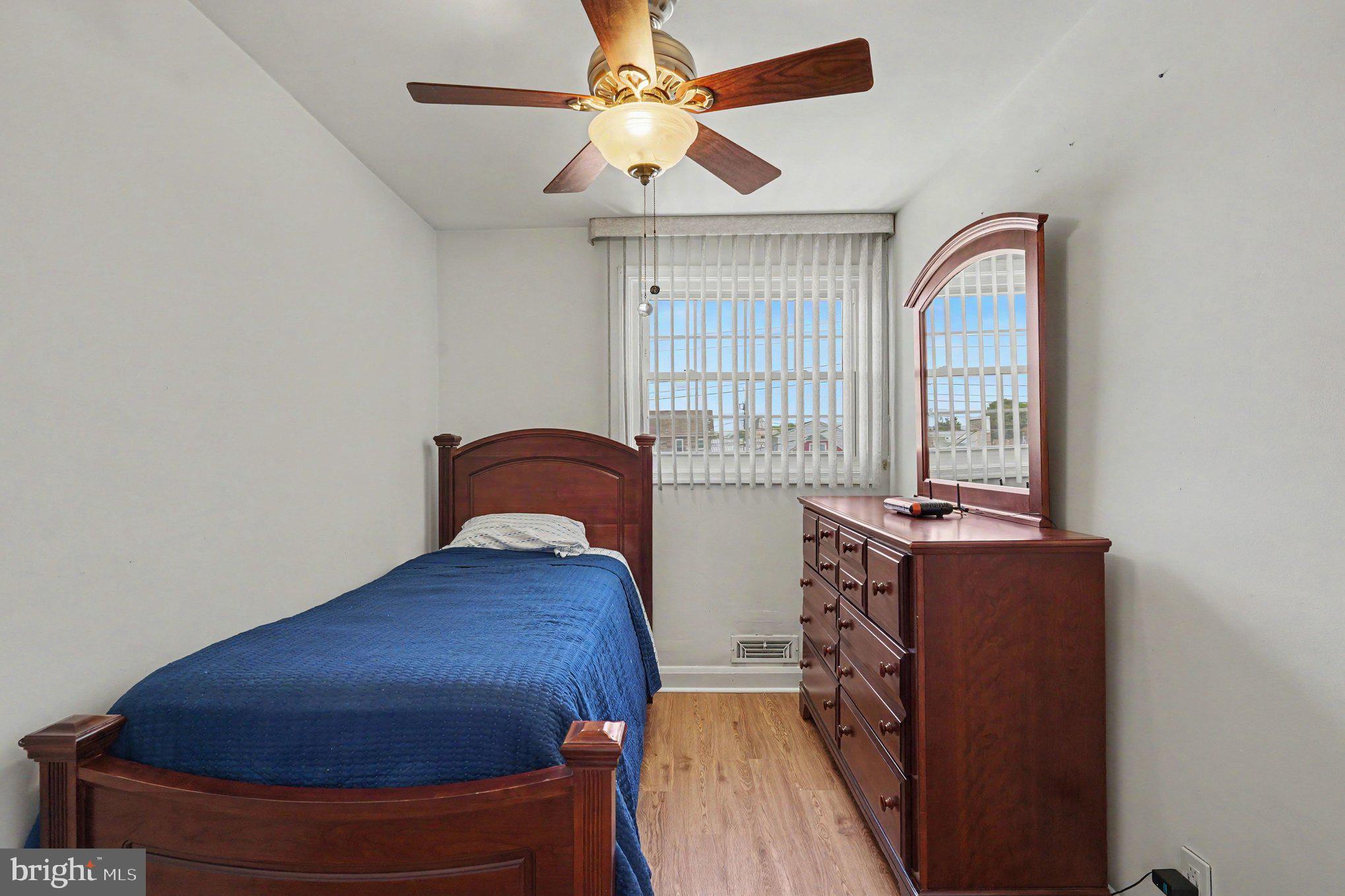 EASTFIELD - Residential