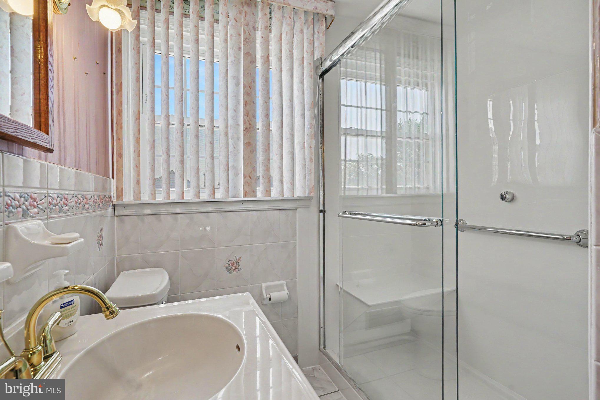 EASTFIELD - Residential