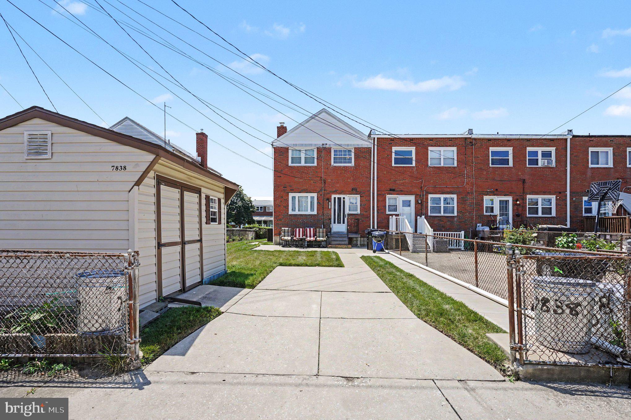EASTFIELD - Residential