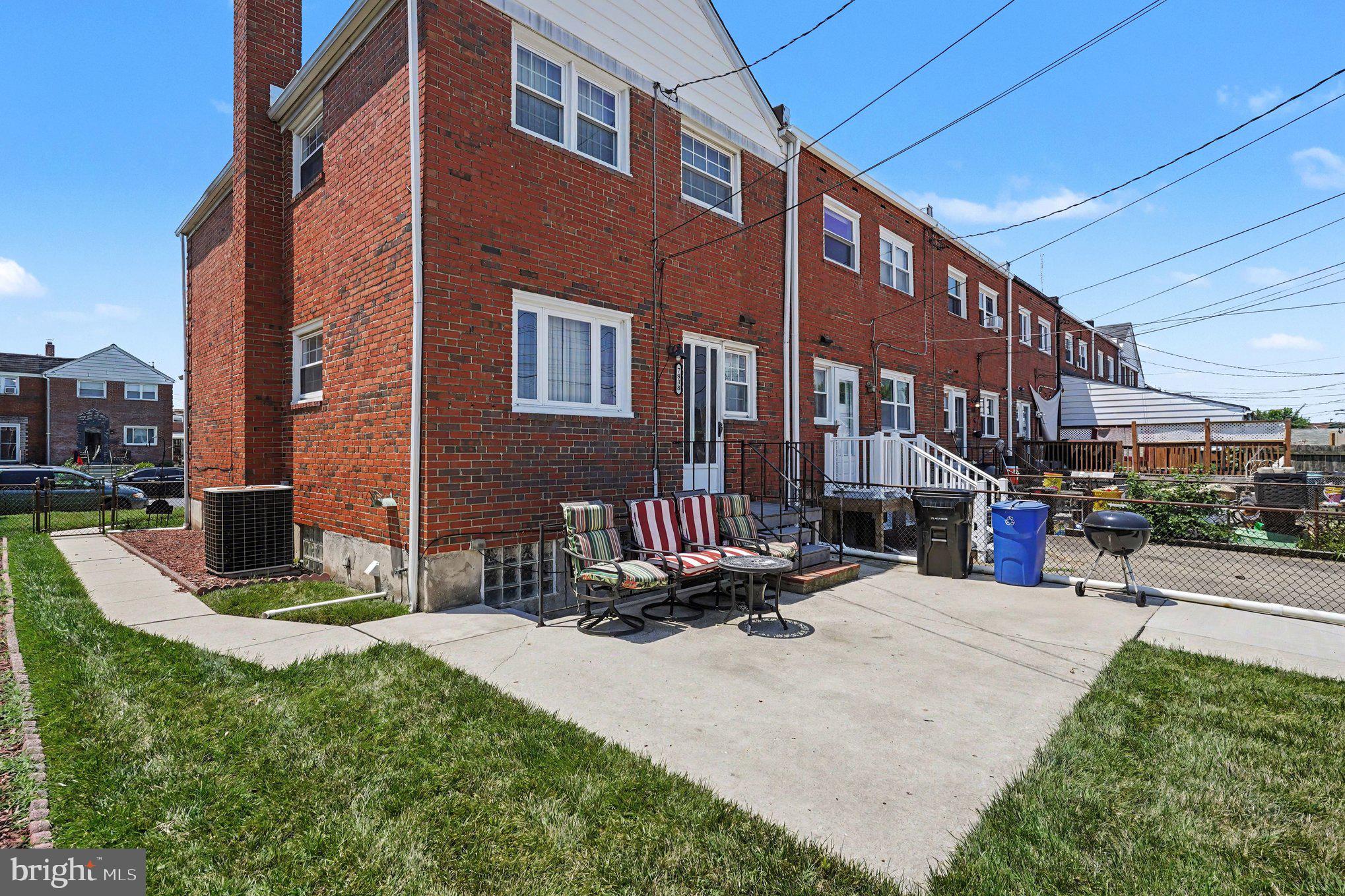 EASTFIELD - Residential