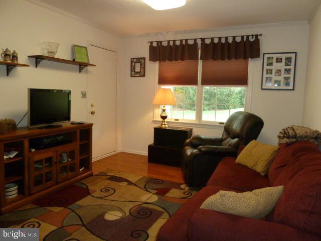 YORK TWP - Residential