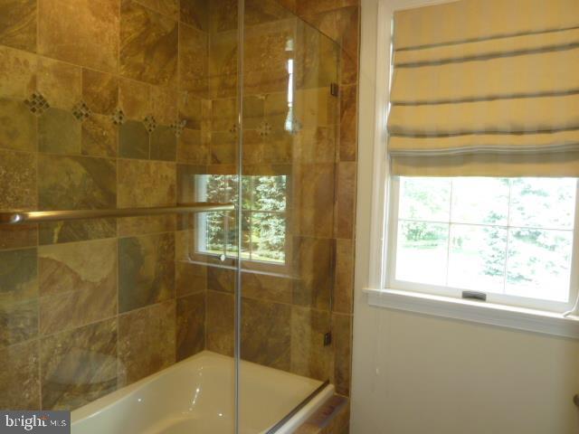 YORK TWP - Residential