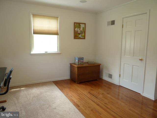 YORK TWP - Residential