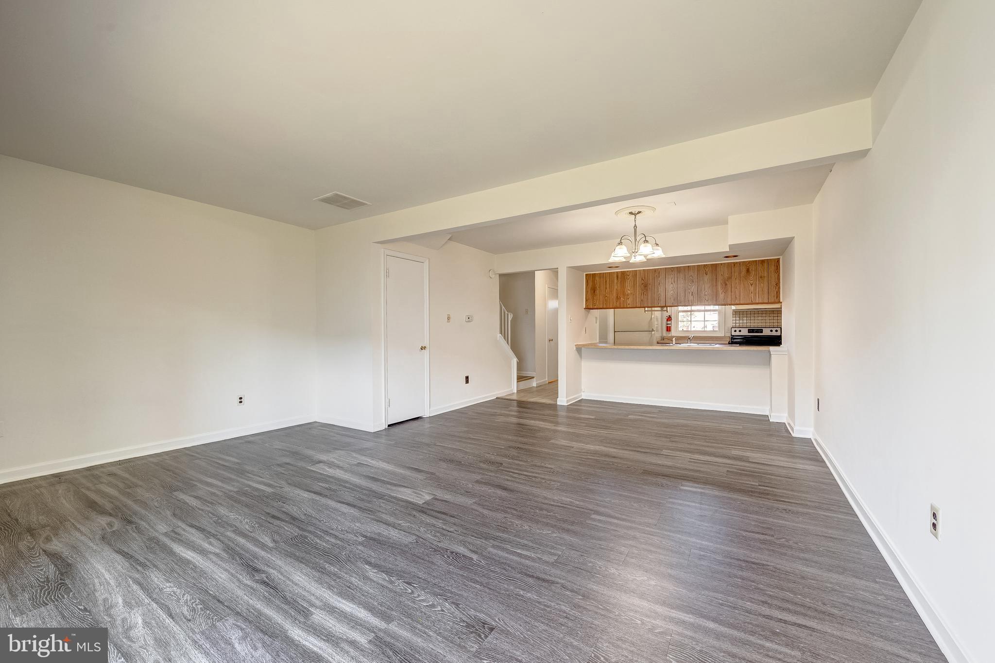 THE MEADOWS - Residential