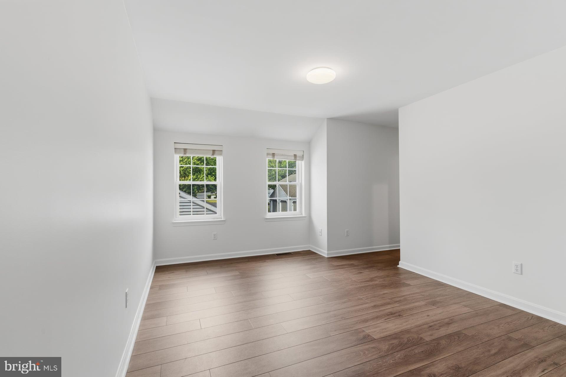 ROCKLEDGE - Residential