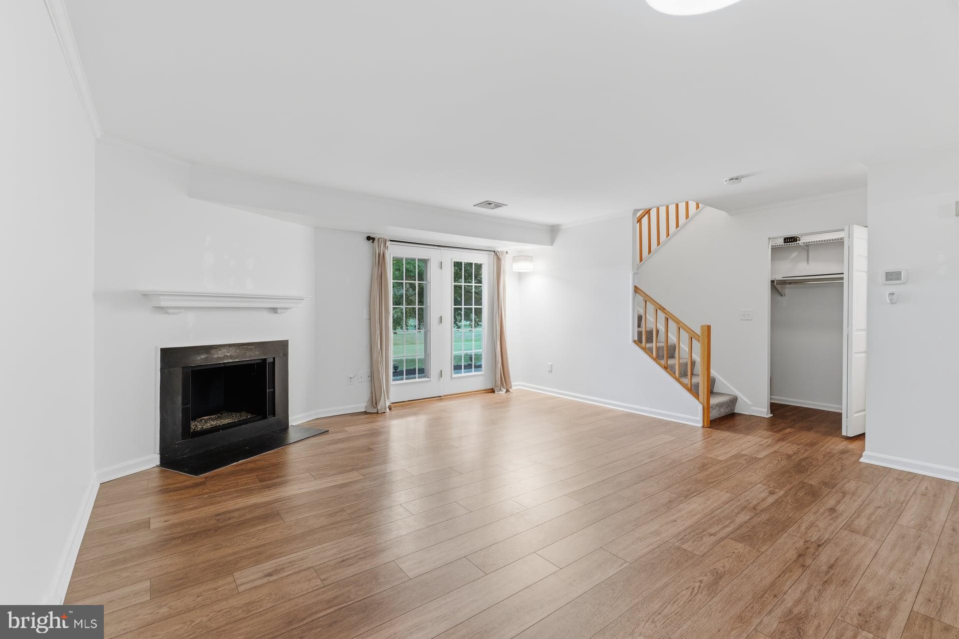 ROCKLEDGE - Residential