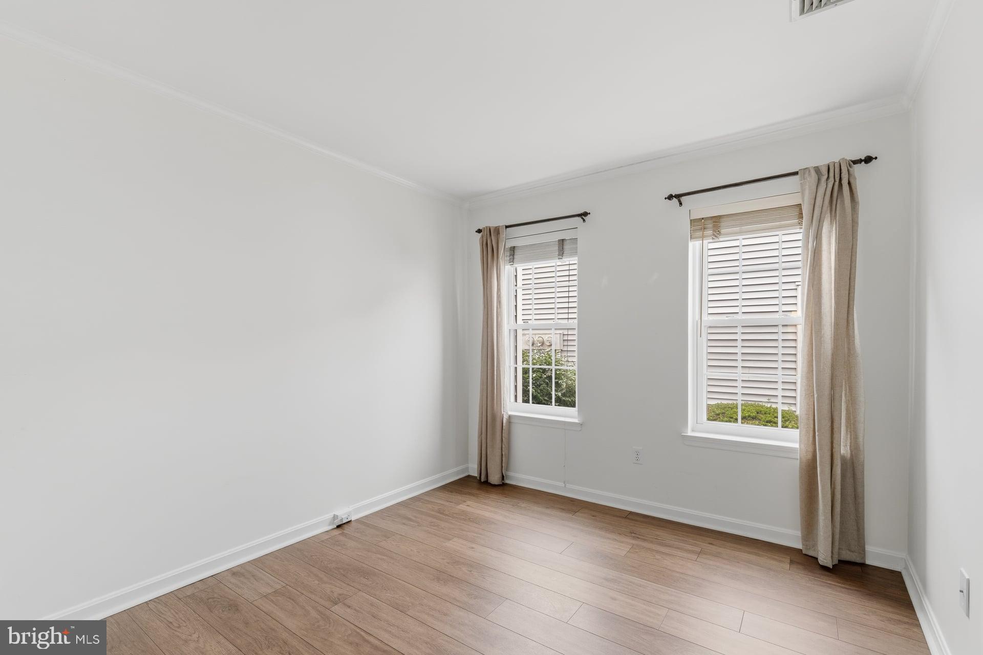 ROCKLEDGE - Residential