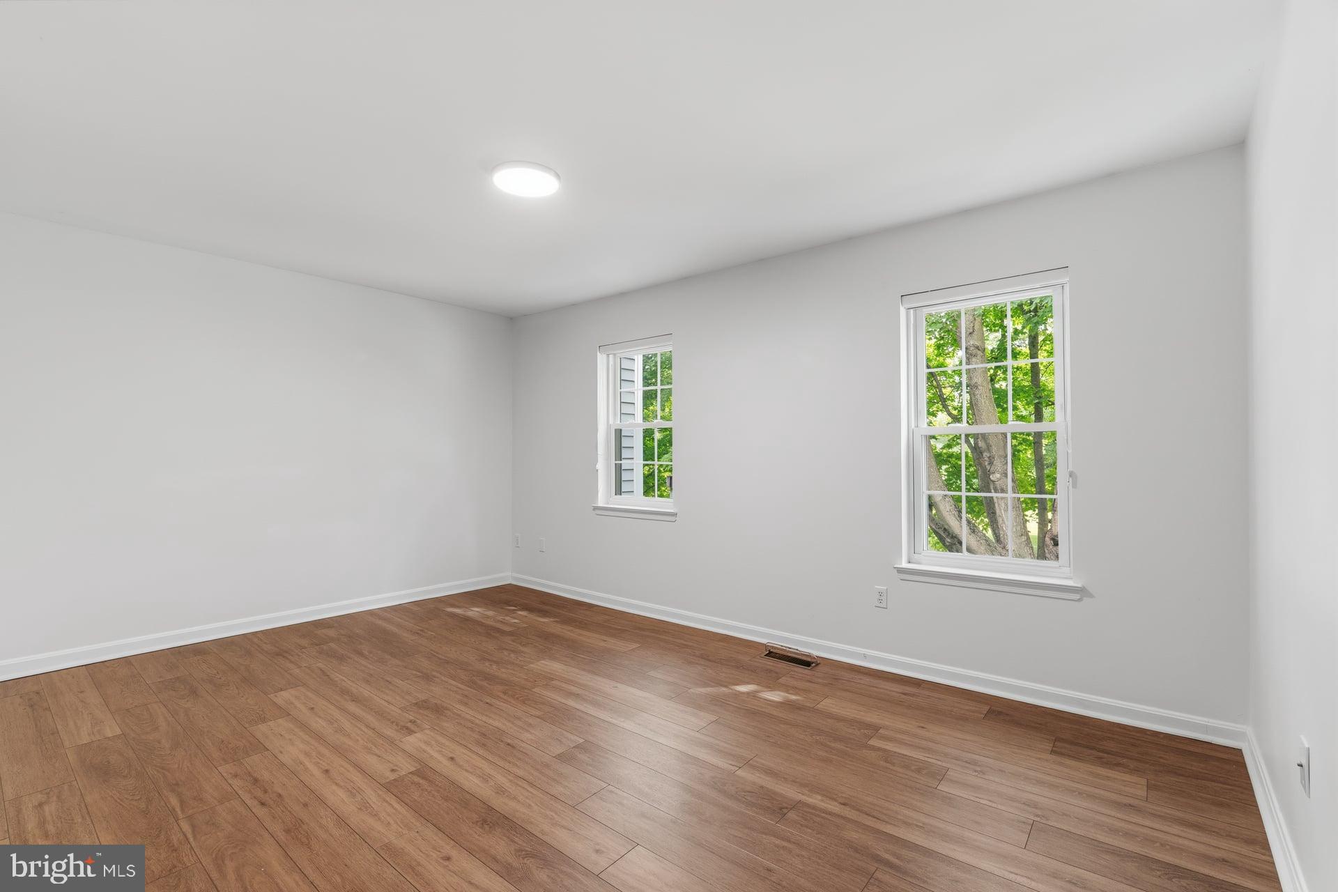 ROCKLEDGE - Residential