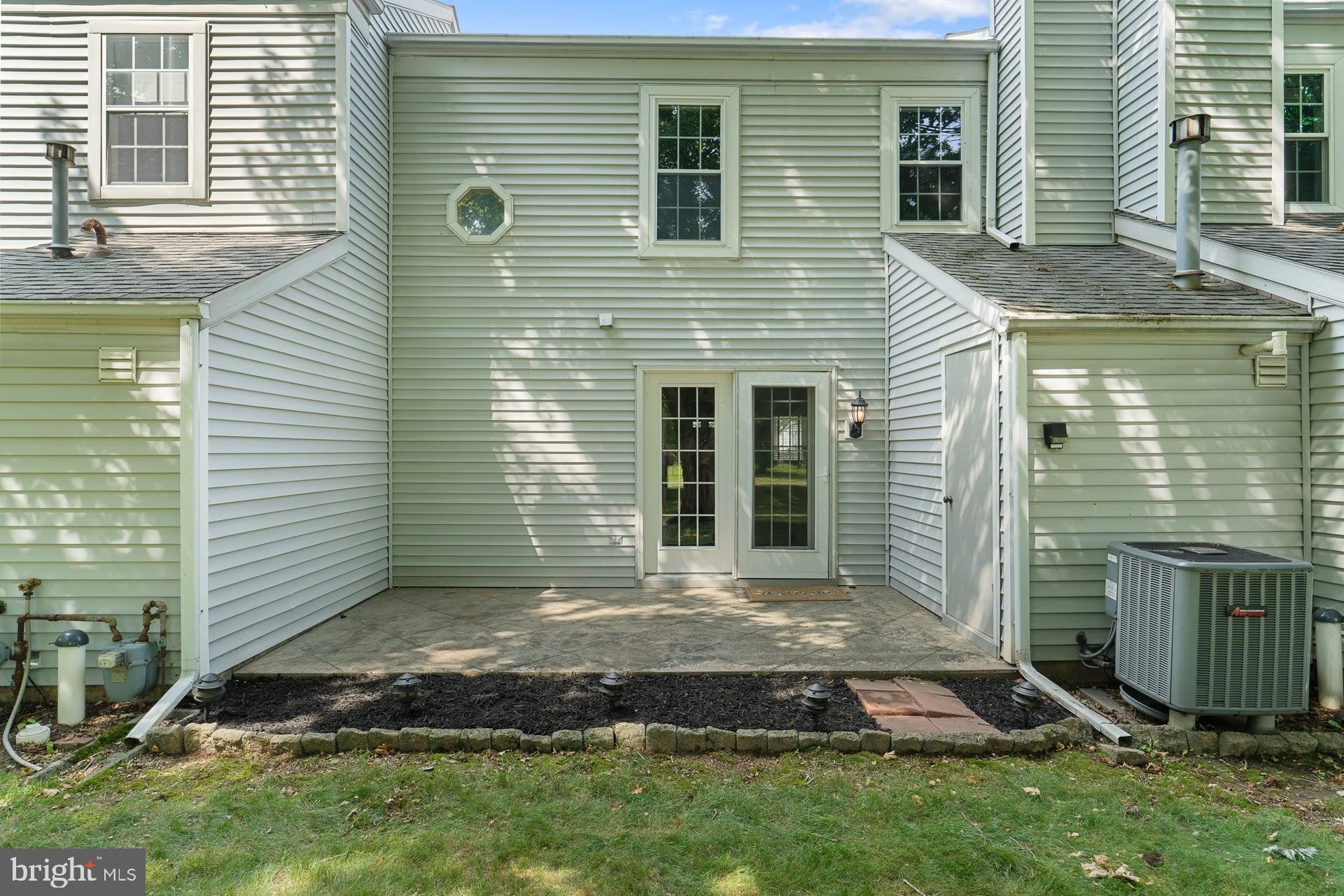 ROCKLEDGE - Residential