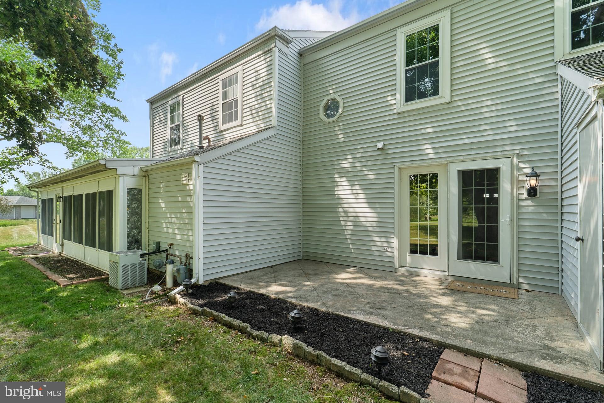 ROCKLEDGE - Residential