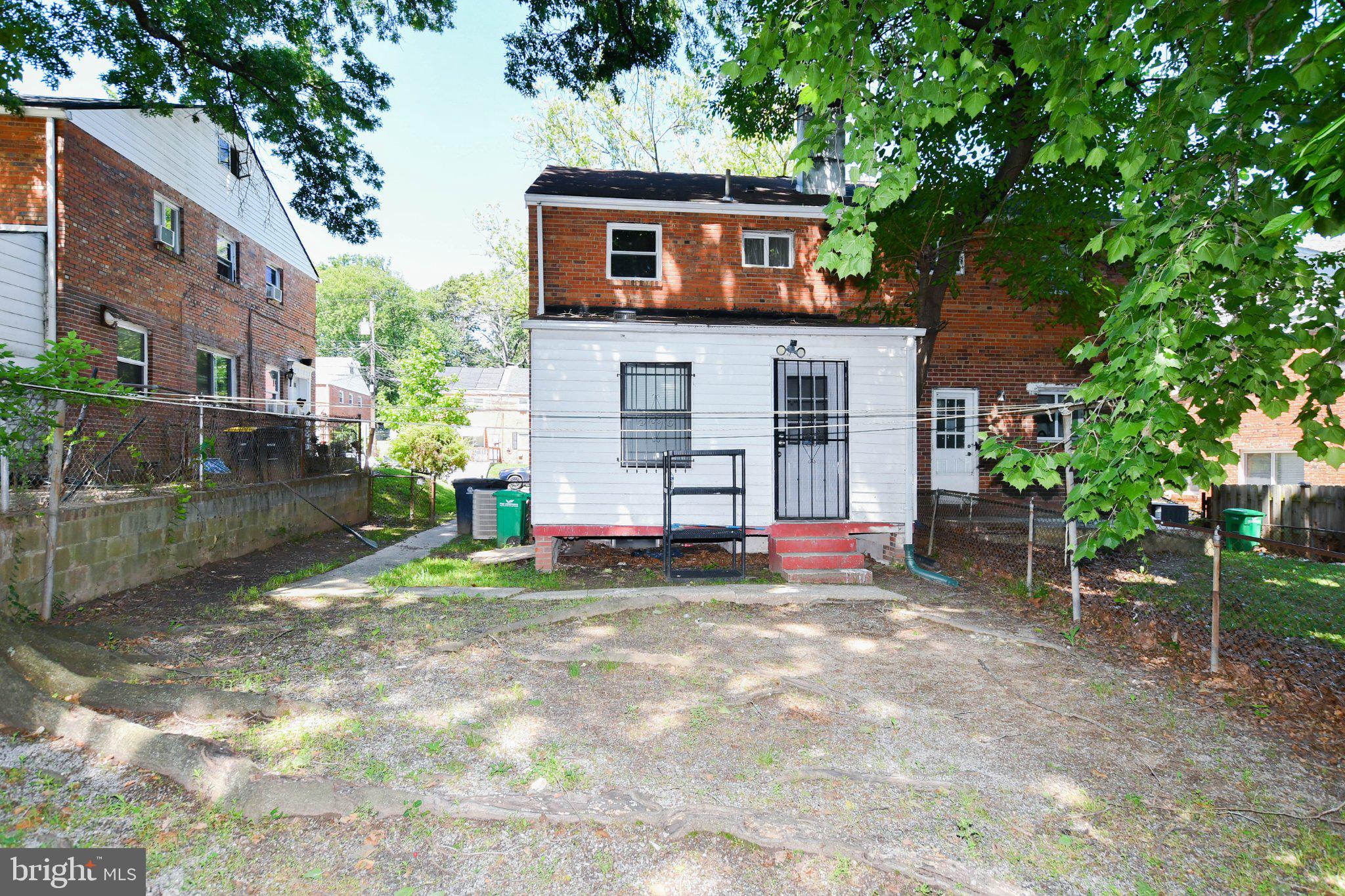 TEMPLETON KNOLLS - Residential