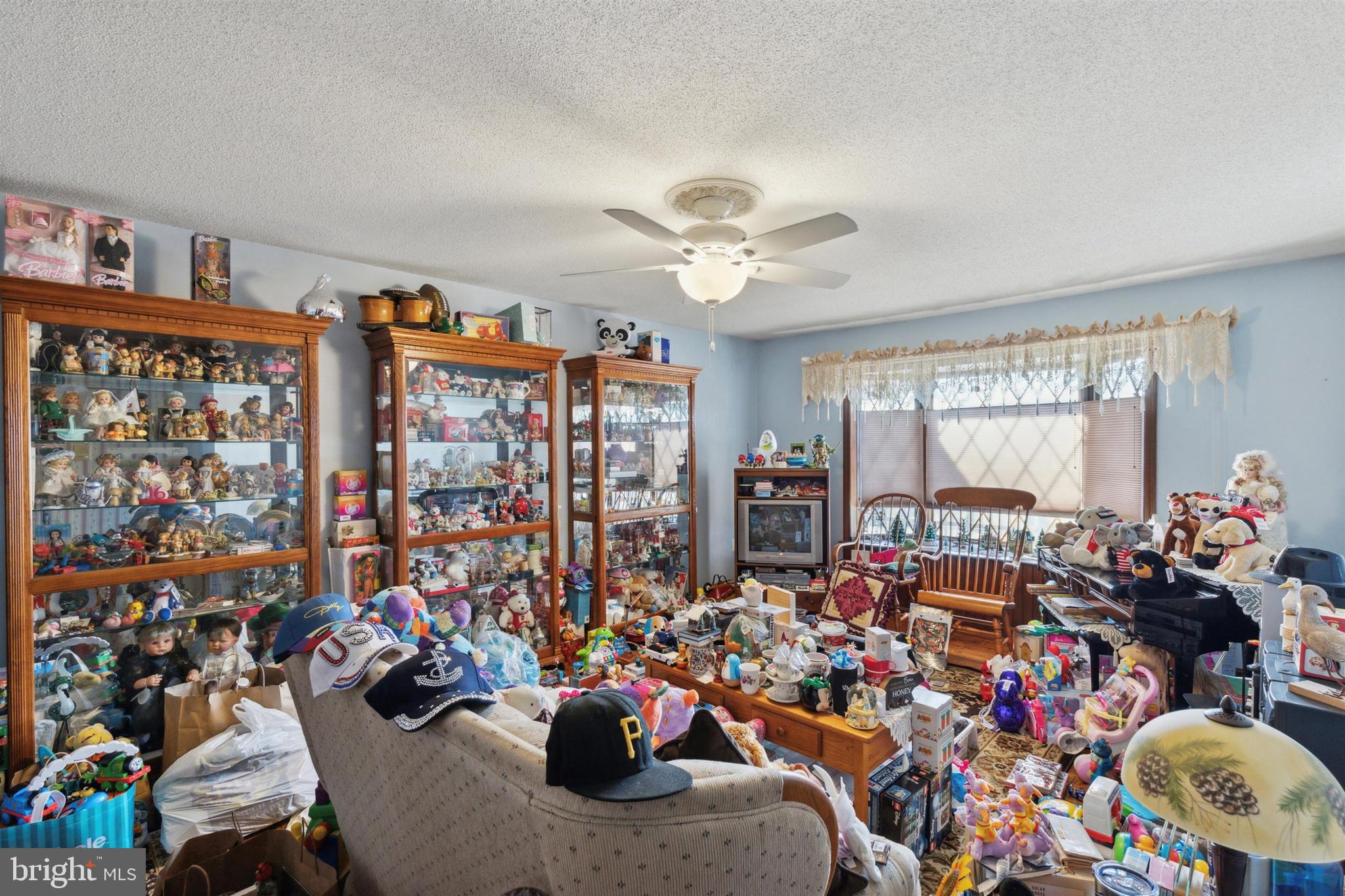 NONE AVAILABLE - Commercial Sale