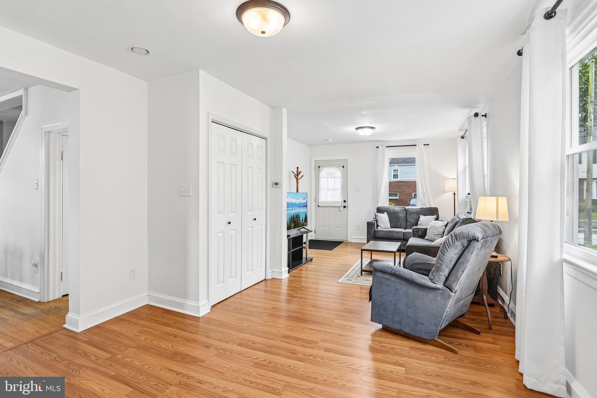 GLENSIDE - Residential