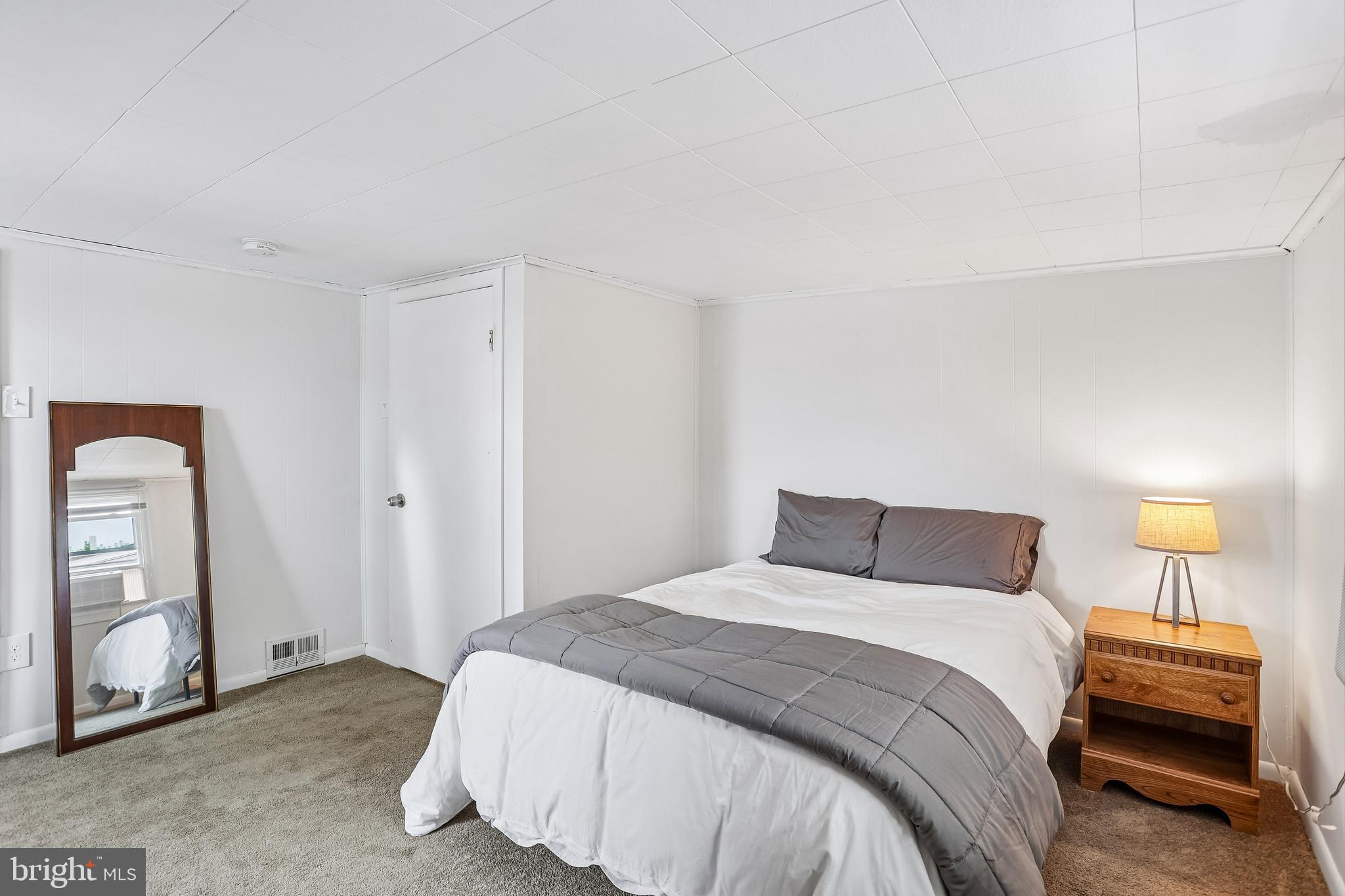 GLENSIDE - Residential