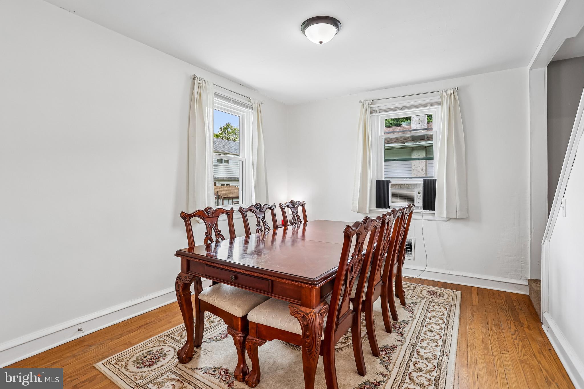 GLENSIDE - Residential