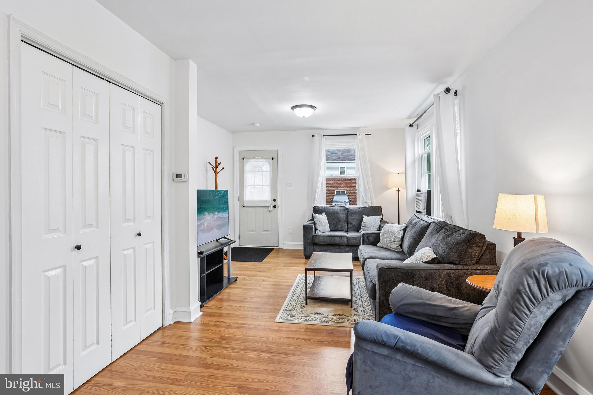 GLENSIDE - Residential