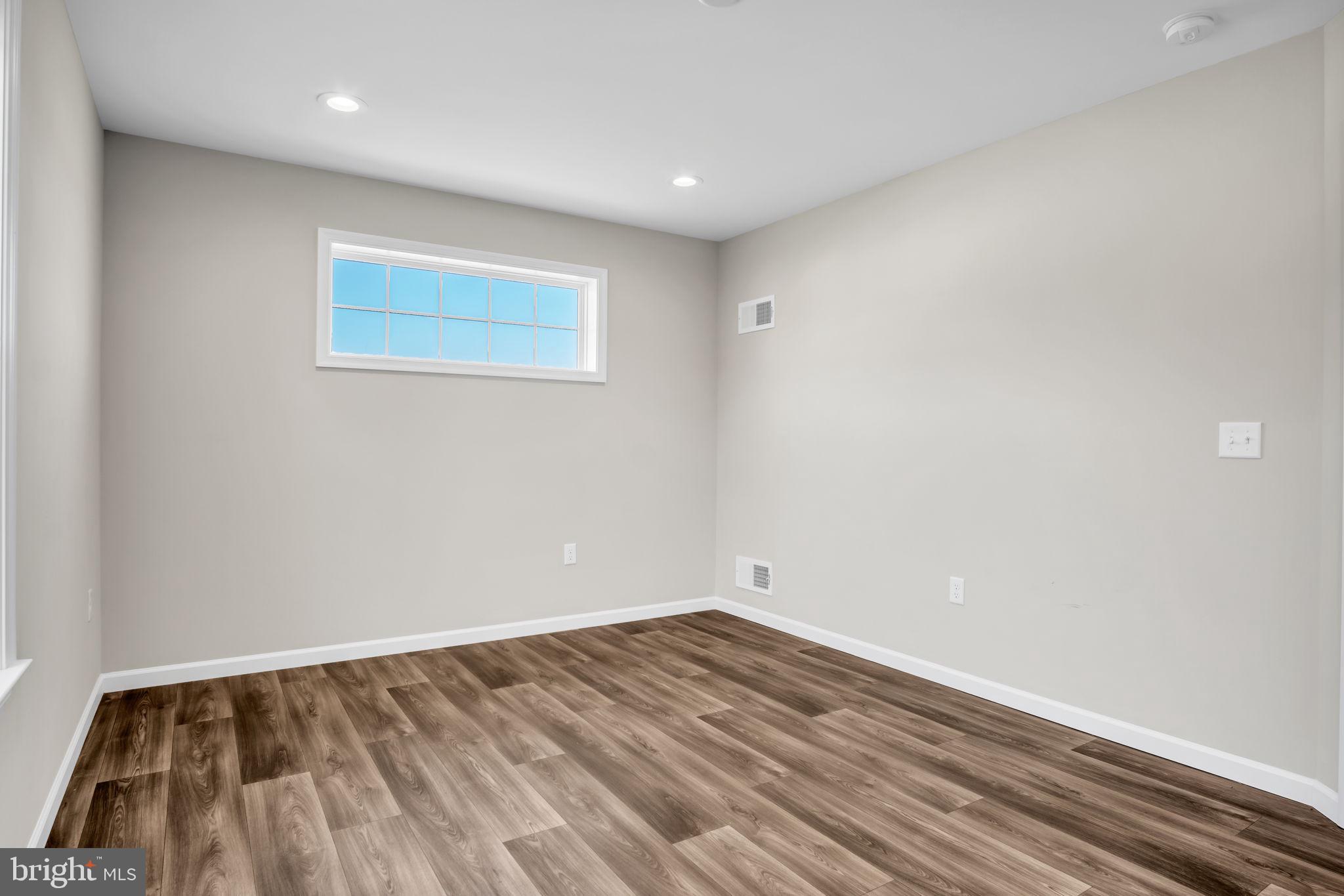 WRIGHT'S LANDING - Residential