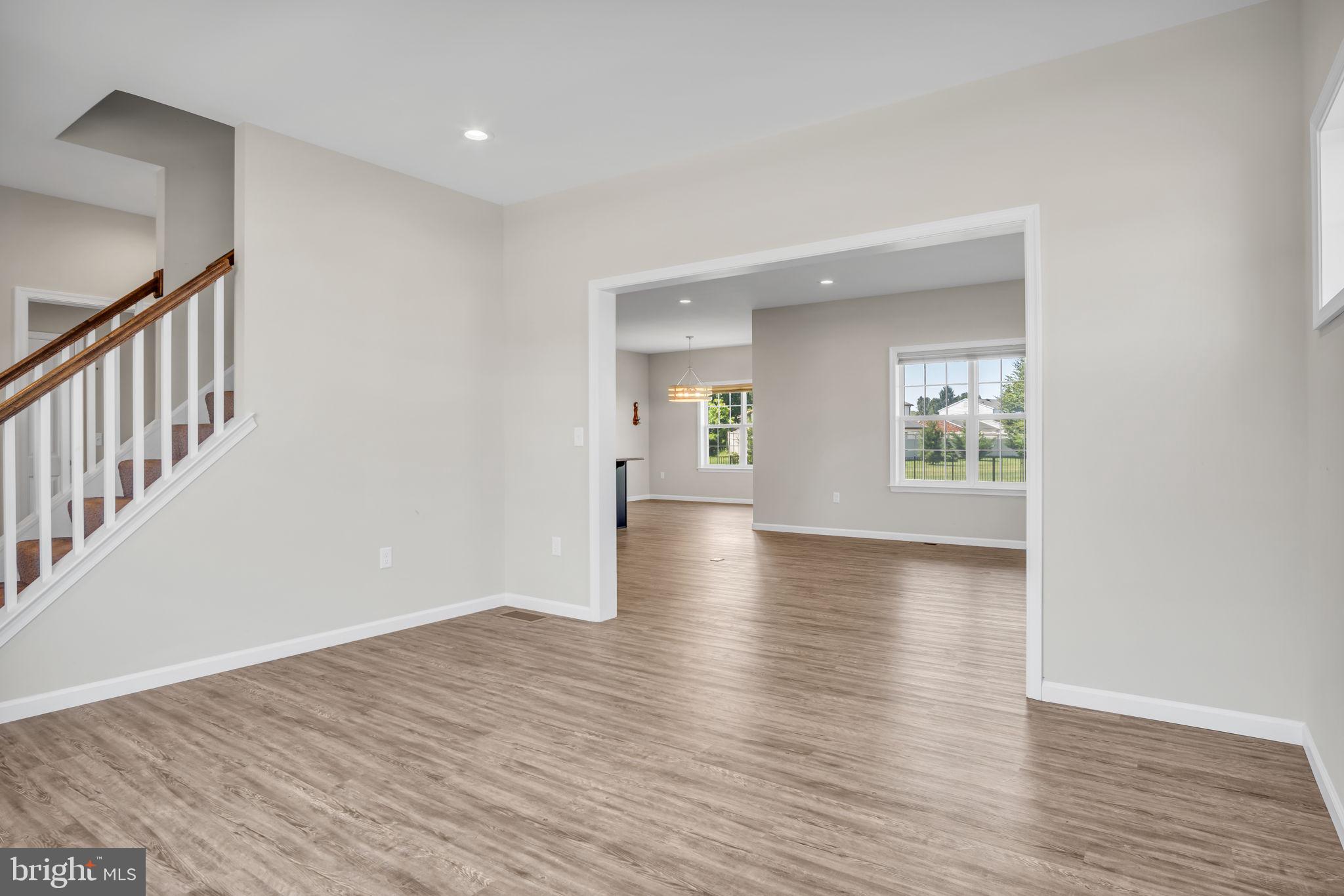 WRIGHT'S LANDING - Residential