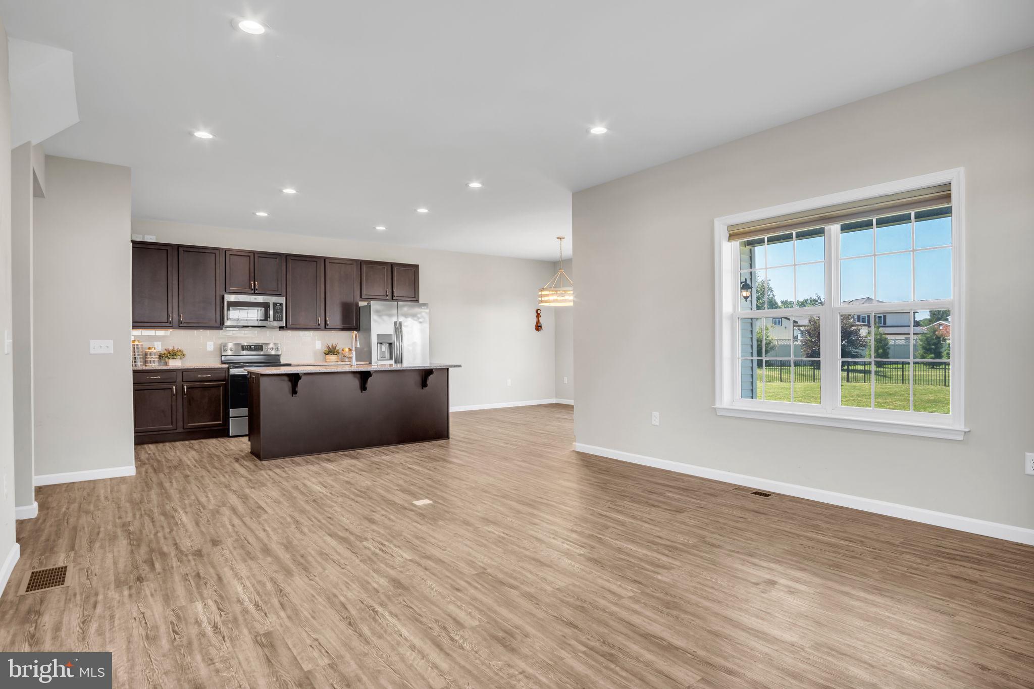 WRIGHT'S LANDING - Residential