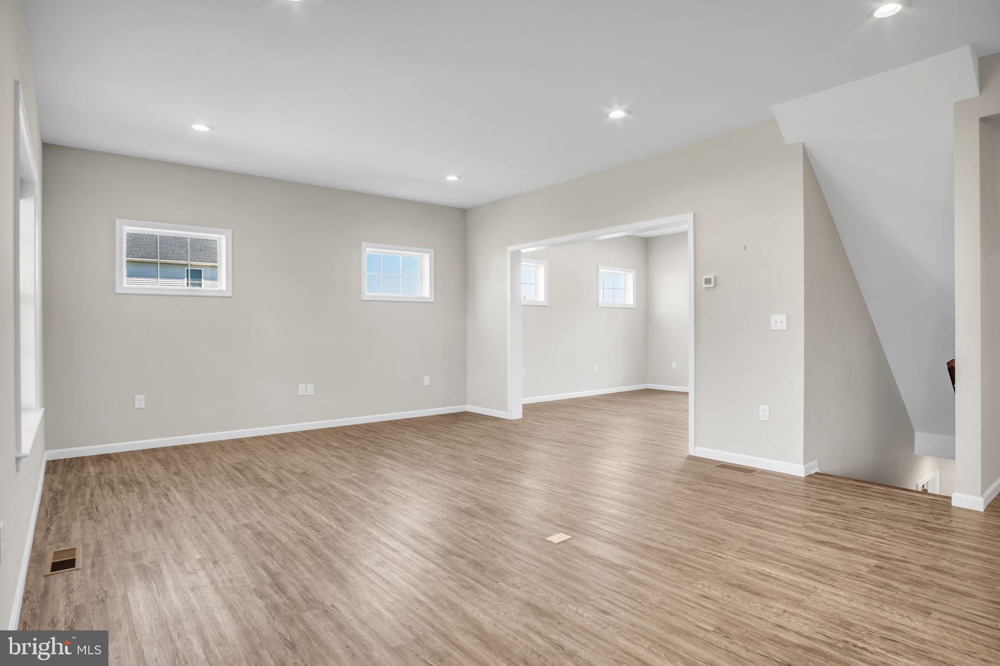 WRIGHT'S LANDING - Residential