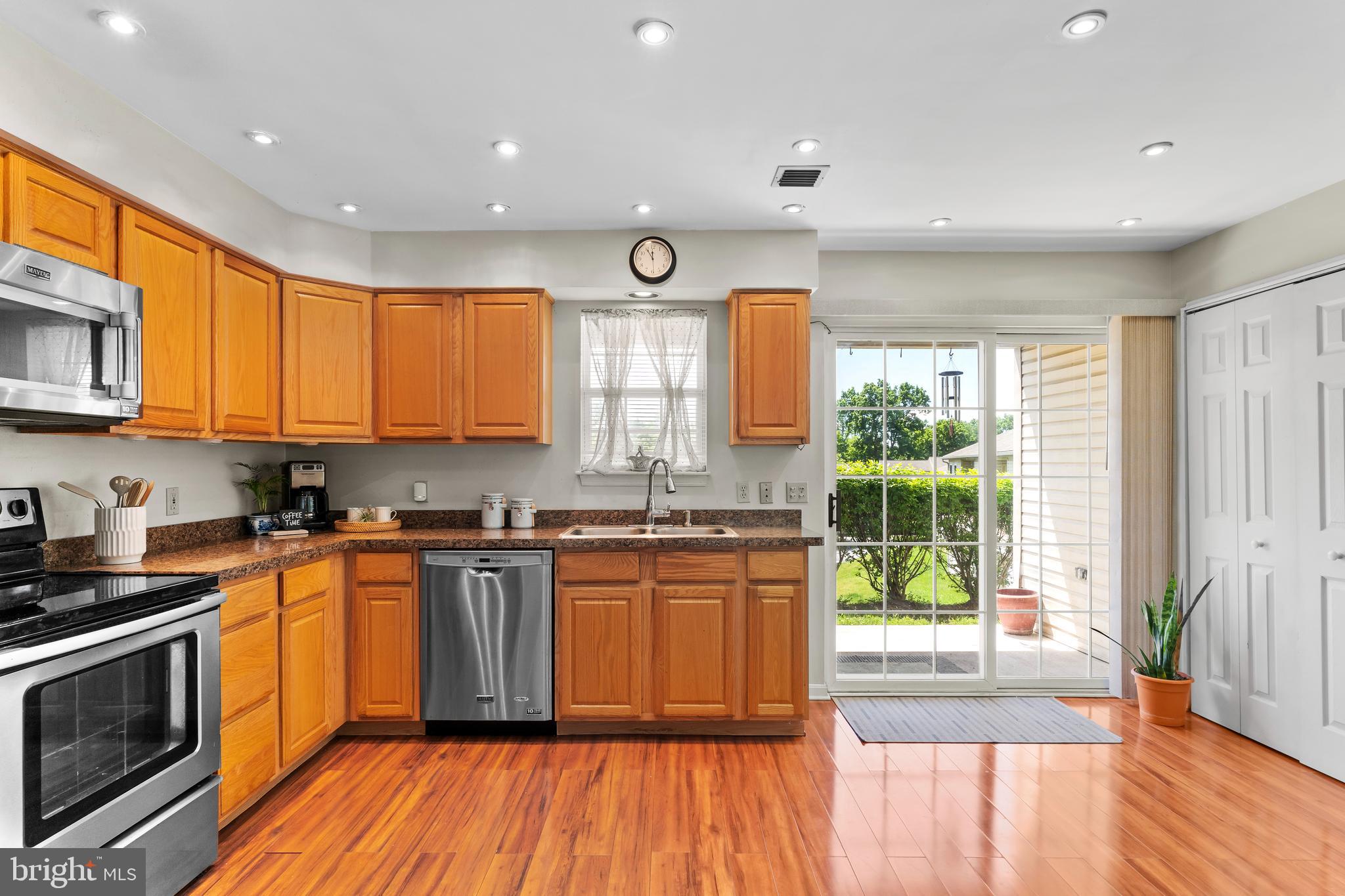 NORTHWOODS CROSSING - Residential