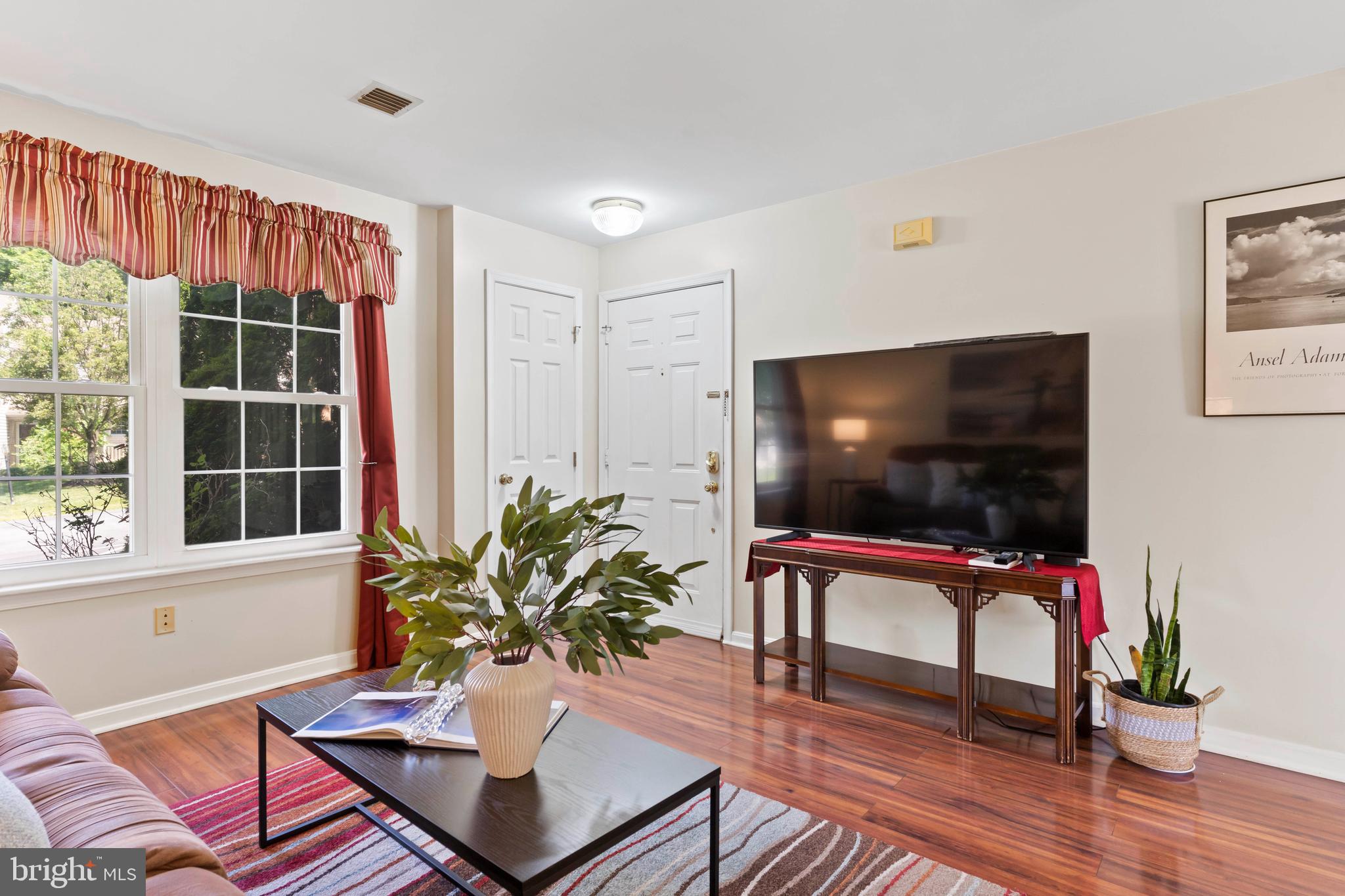NORTHWOODS CROSSING - Residential