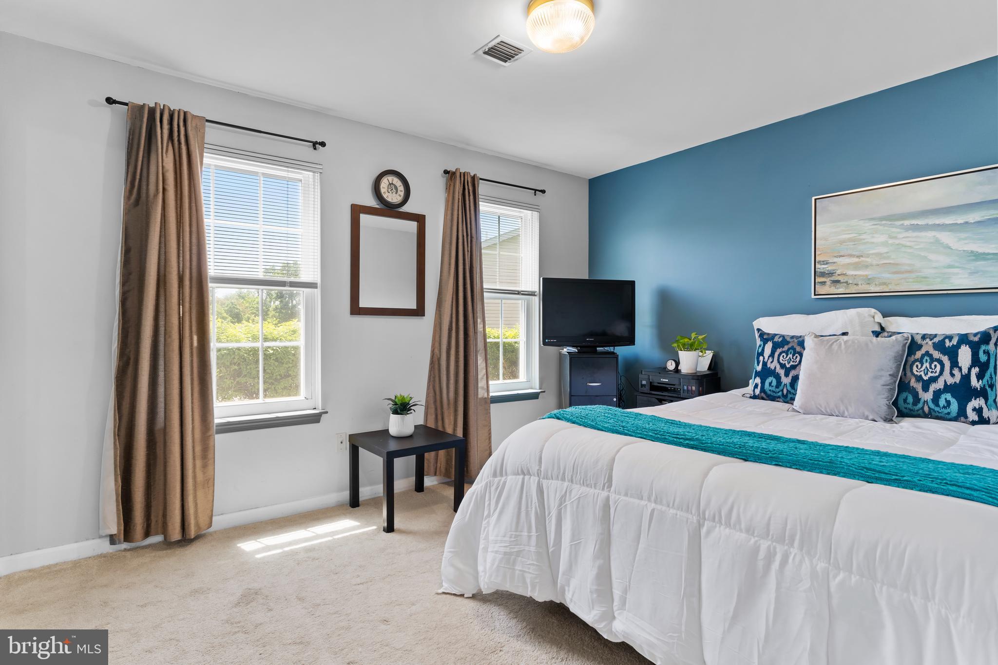 NORTHWOODS CROSSING - Residential