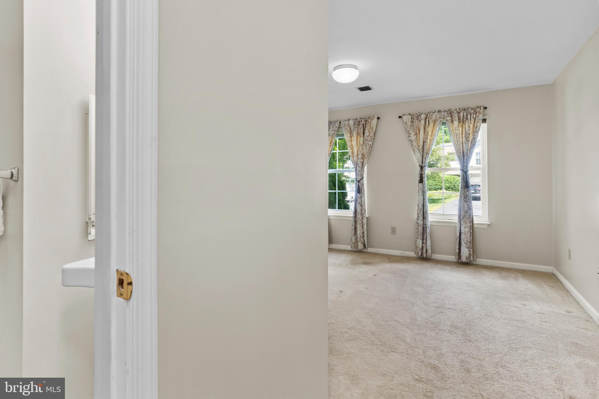 NORTHWOODS CROSSING - Residential