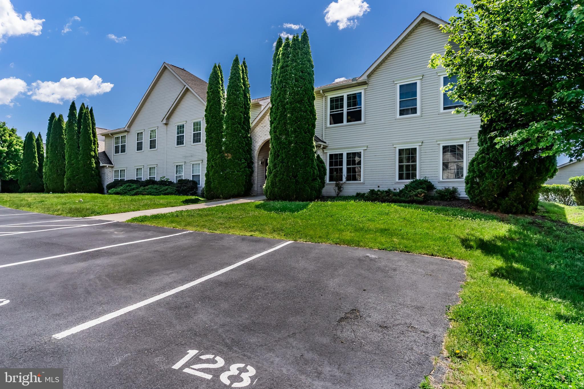 NORTHWOODS CROSSING - Residential