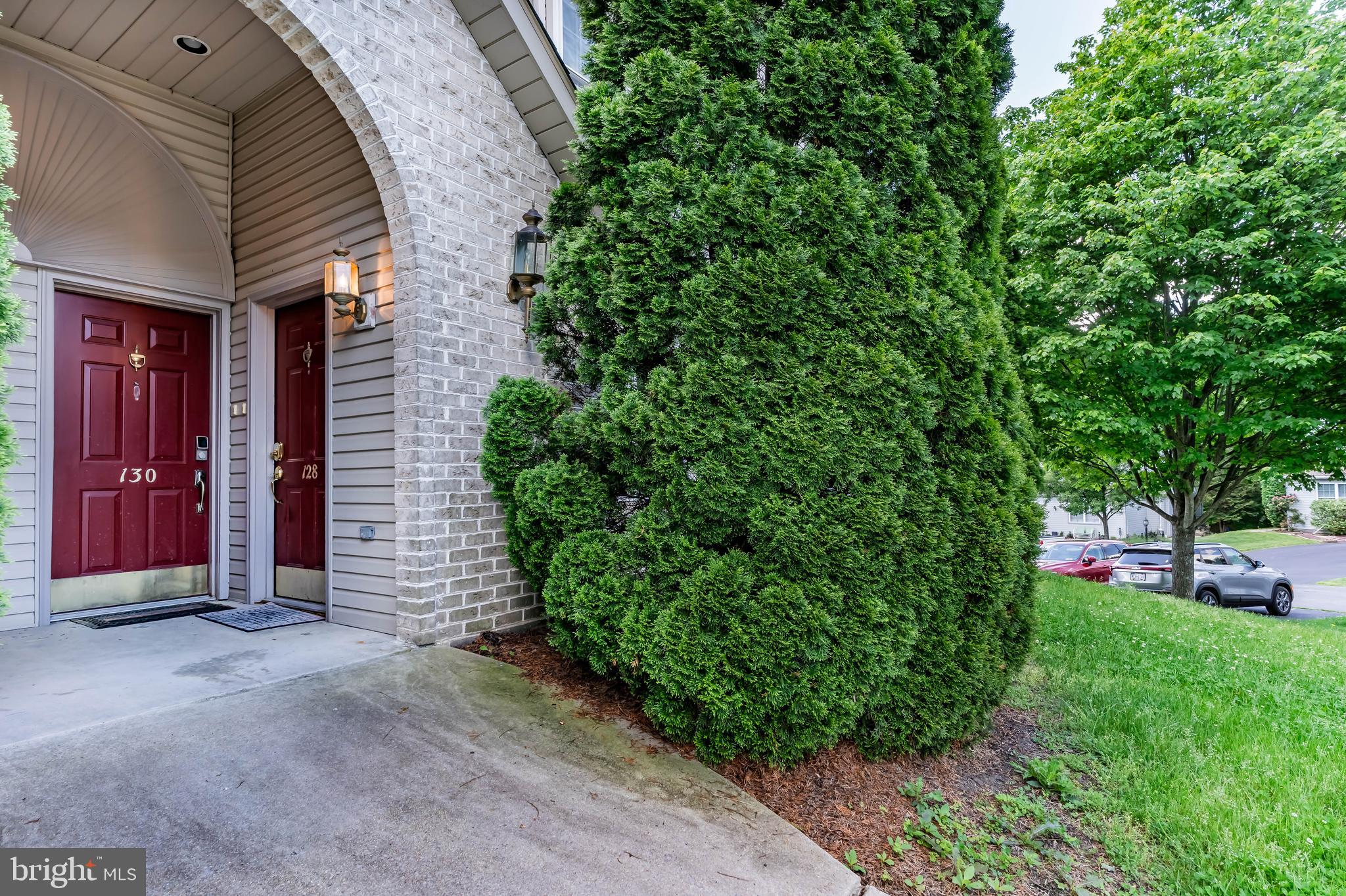 NORTHWOODS CROSSING - Residential