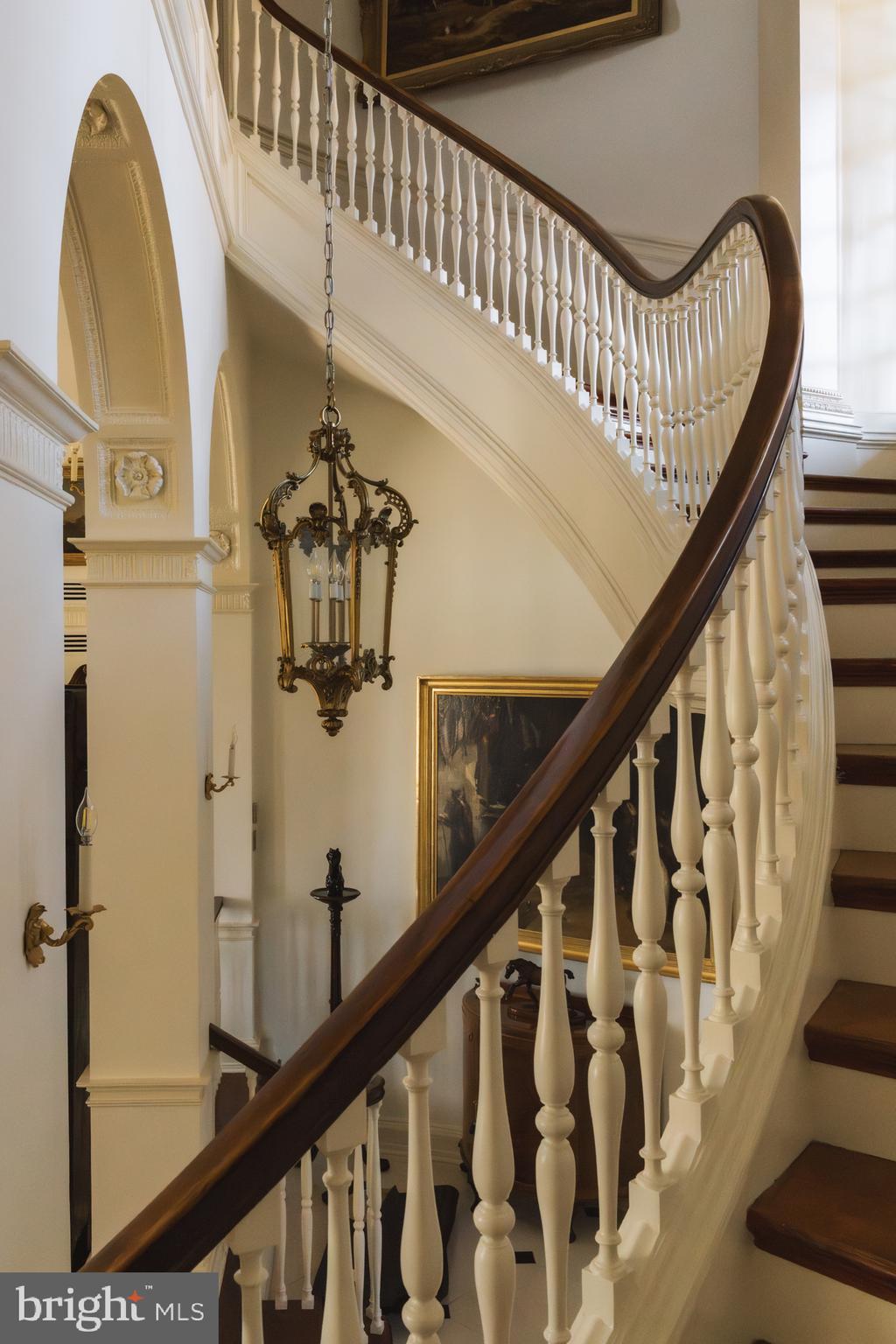 UPPERVILLE - Residential