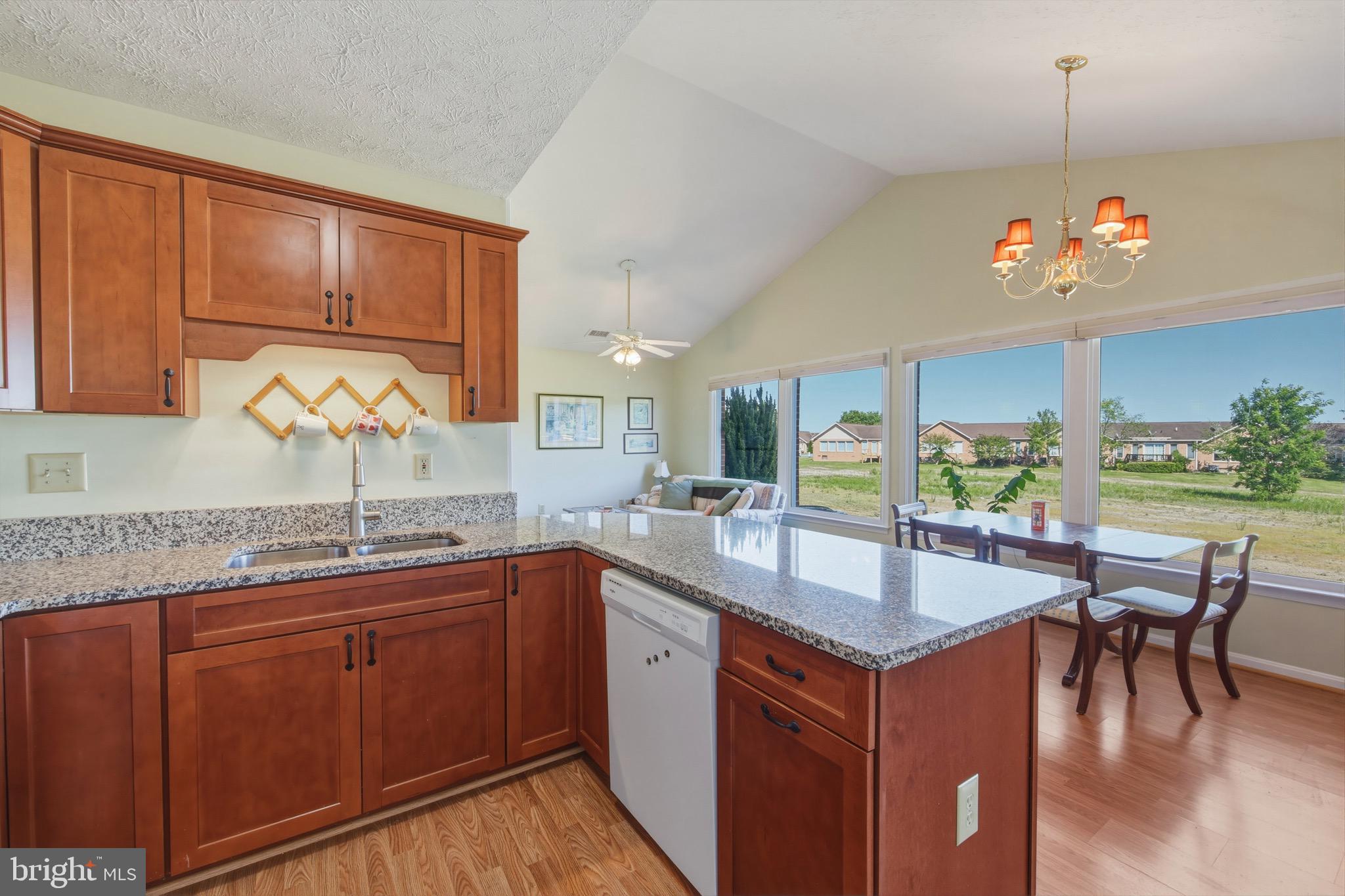 SIGNAL KNOLLS - Residential