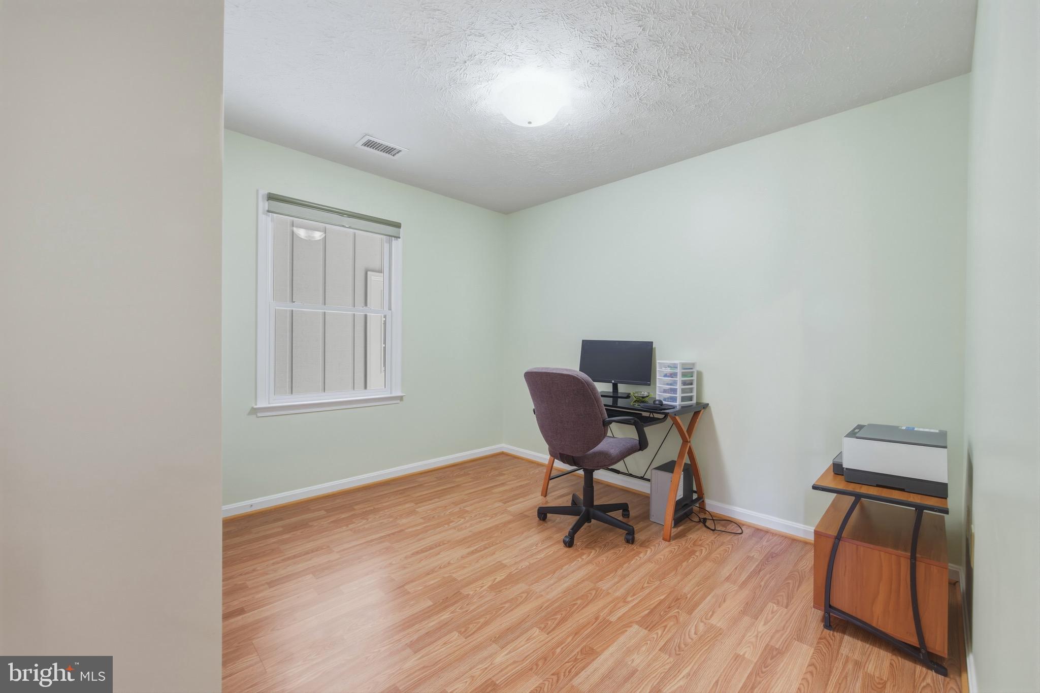 SIGNAL KNOLLS - Residential