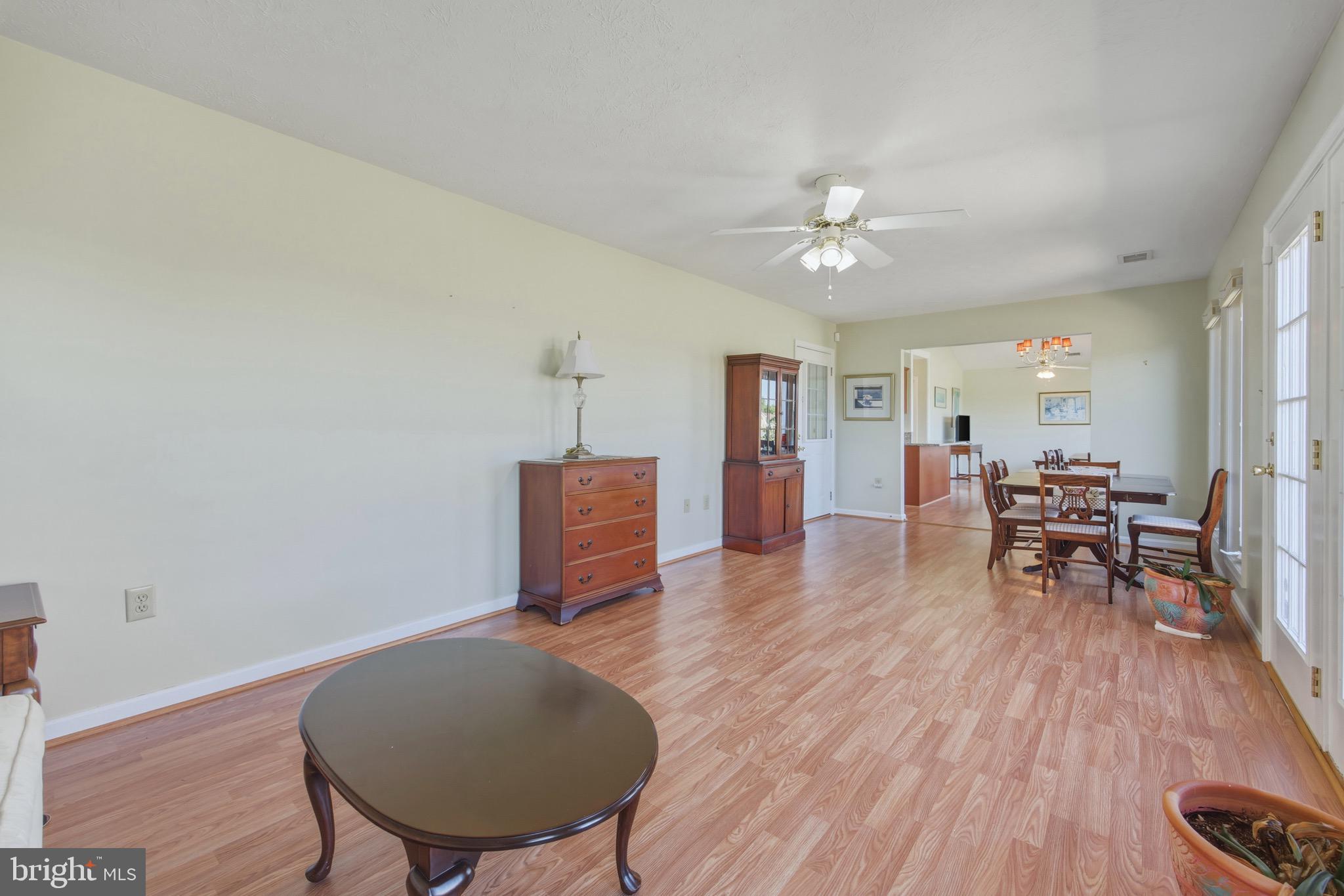 SIGNAL KNOLLS - Residential