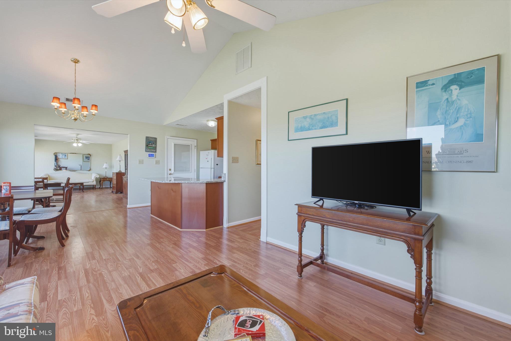 SIGNAL KNOLLS - Residential