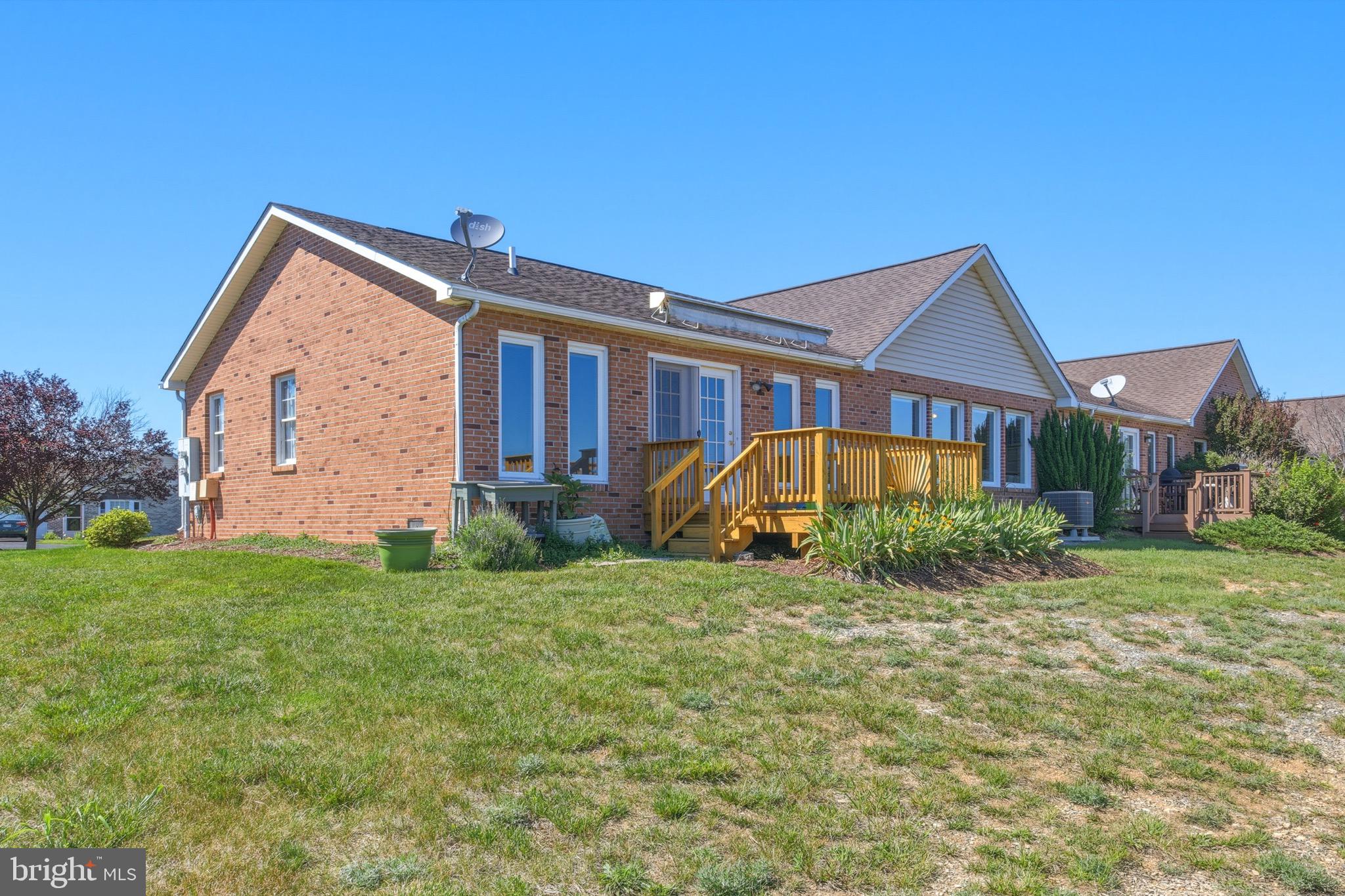 SIGNAL KNOLLS - Residential