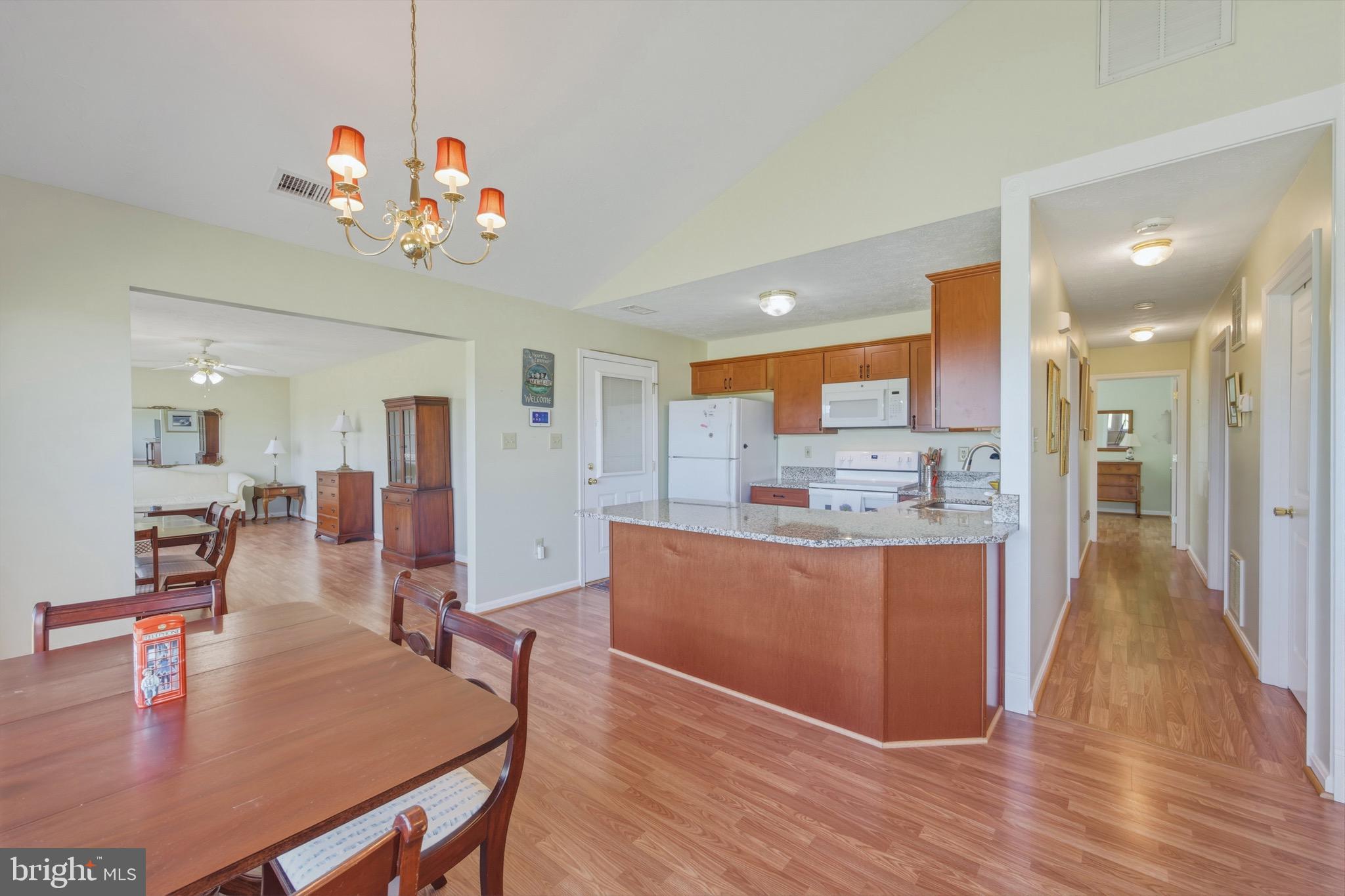 SIGNAL KNOLLS - Residential