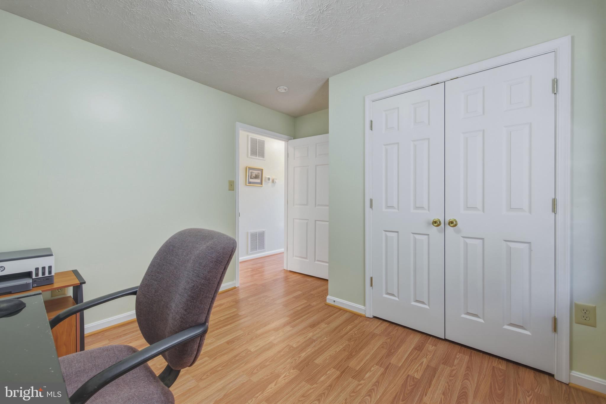SIGNAL KNOLLS - Residential