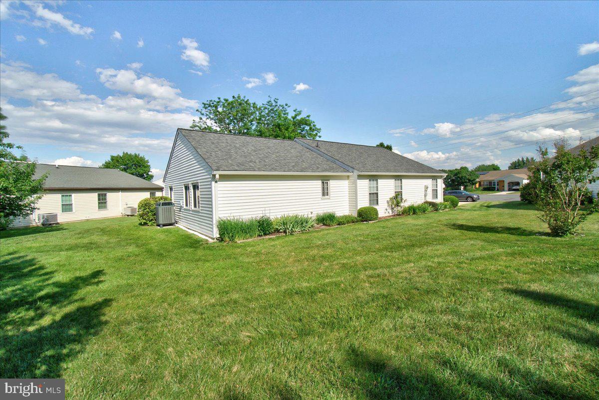 CRESTWOOD VILLAGE - Residential