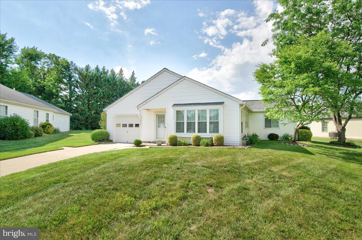 CRESTWOOD VILLAGE - Residential
