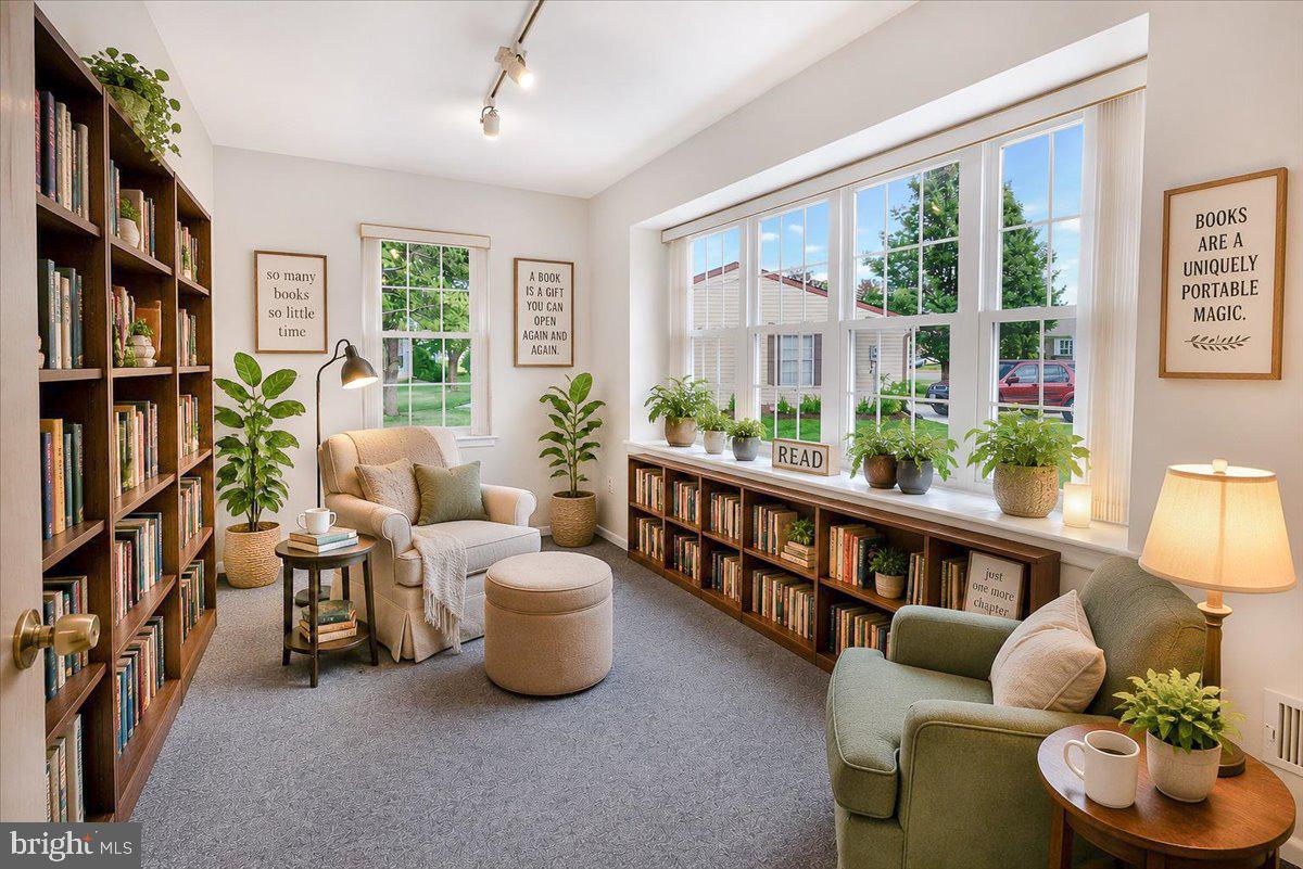 CRESTWOOD VILLAGE - Residential