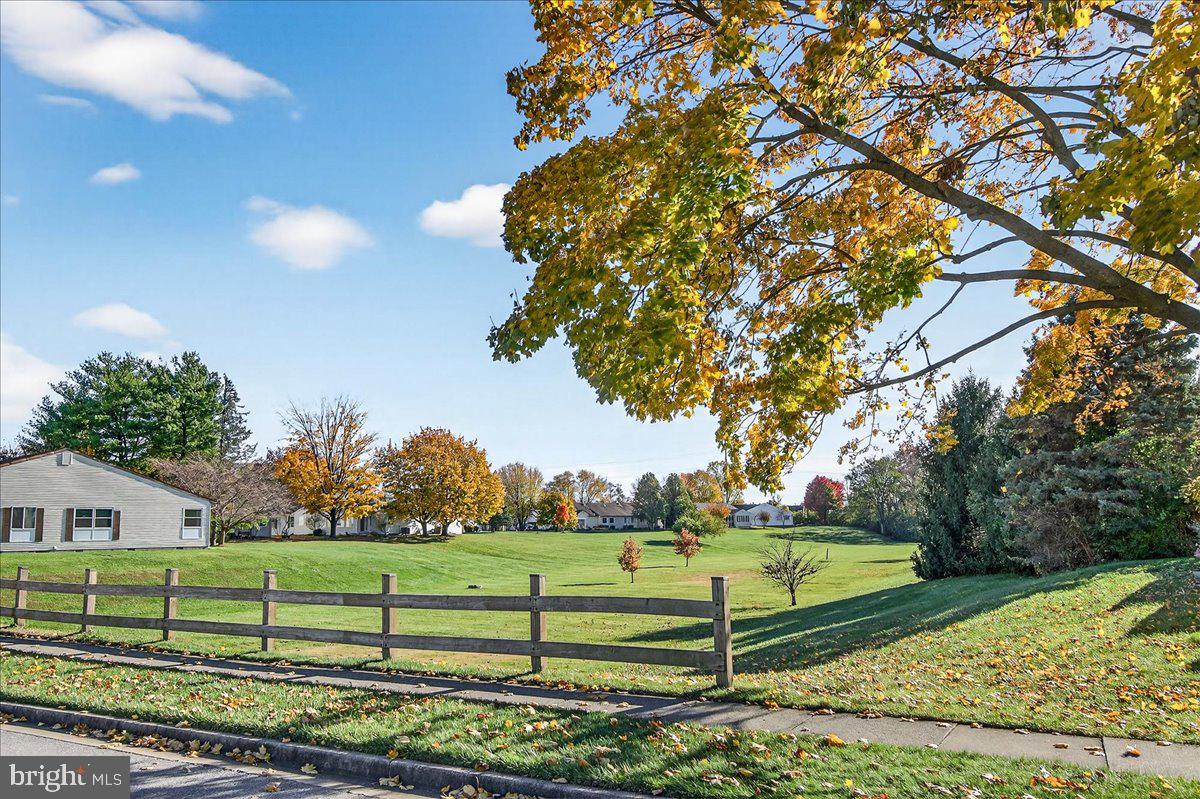 CRESTWOOD VILLAGE - Residential