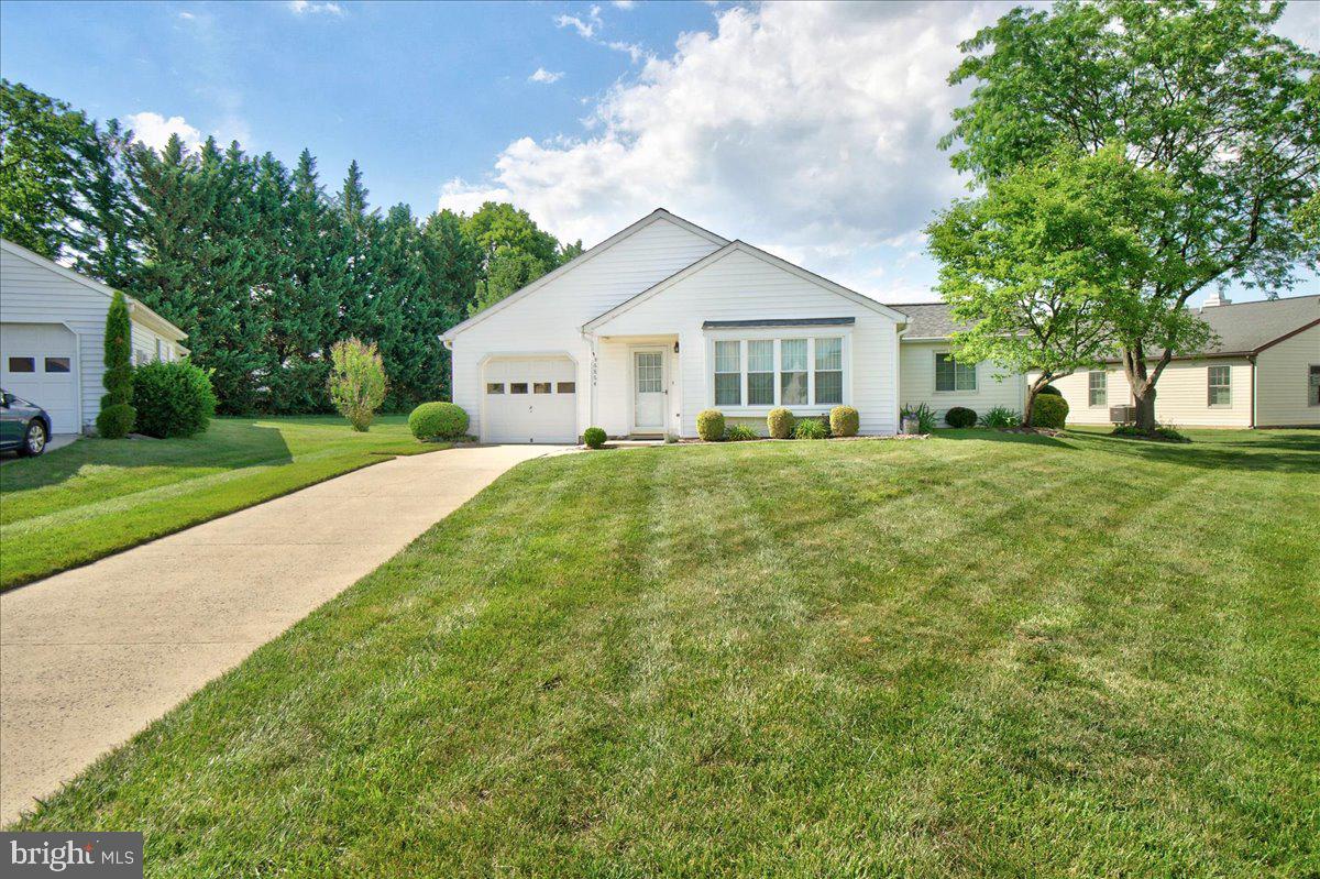 CRESTWOOD VILLAGE - Residential